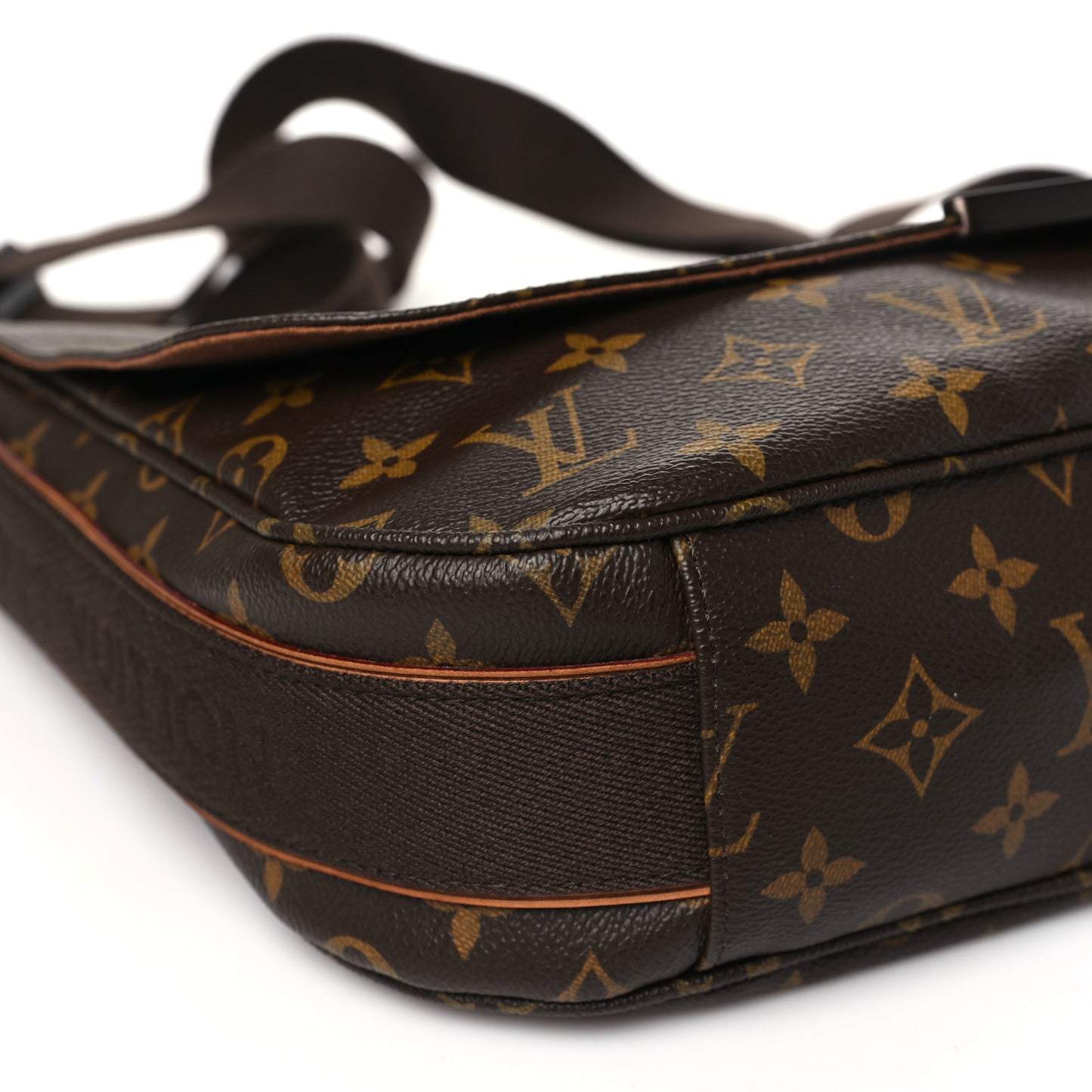 Monogram Beaubourg MM Messenger Bag