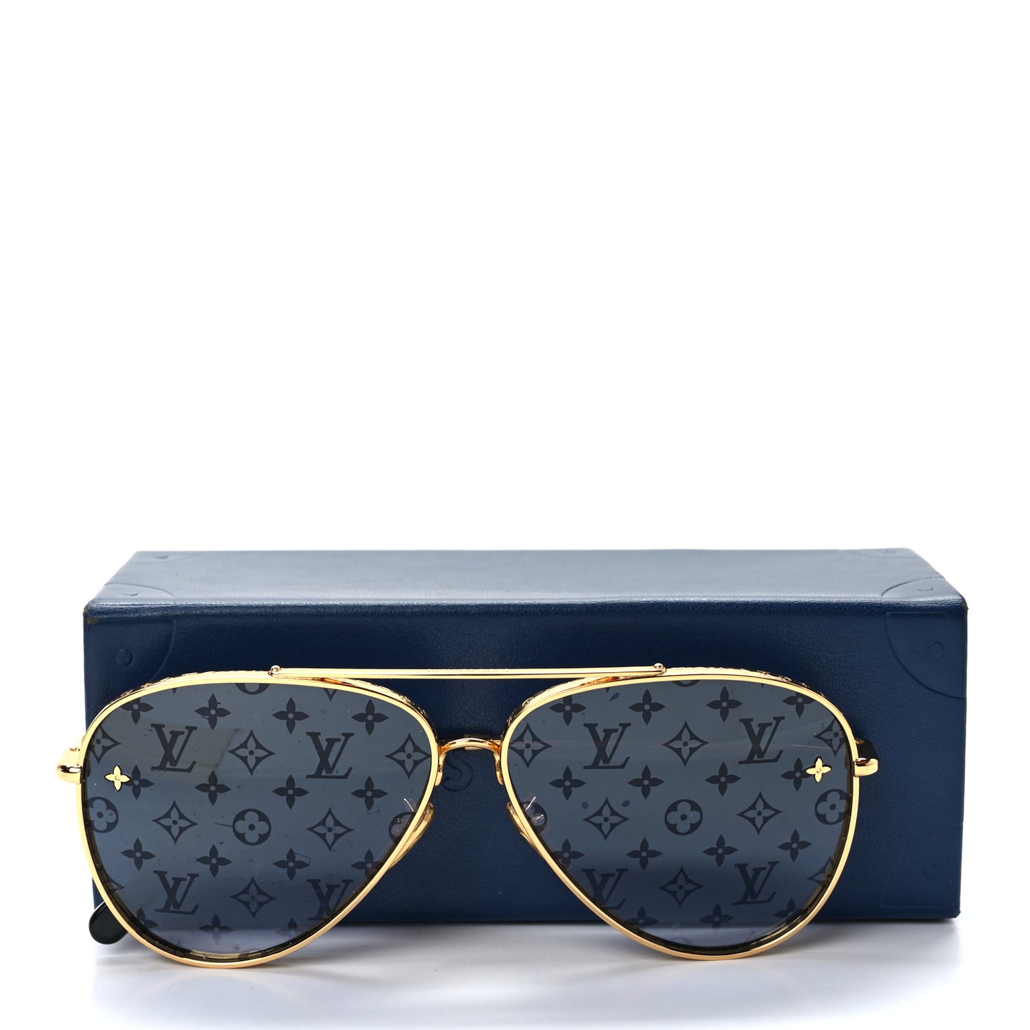 Metal Monogram The LV Pilot Sunglasses Z1782U Gradient Navy Blue