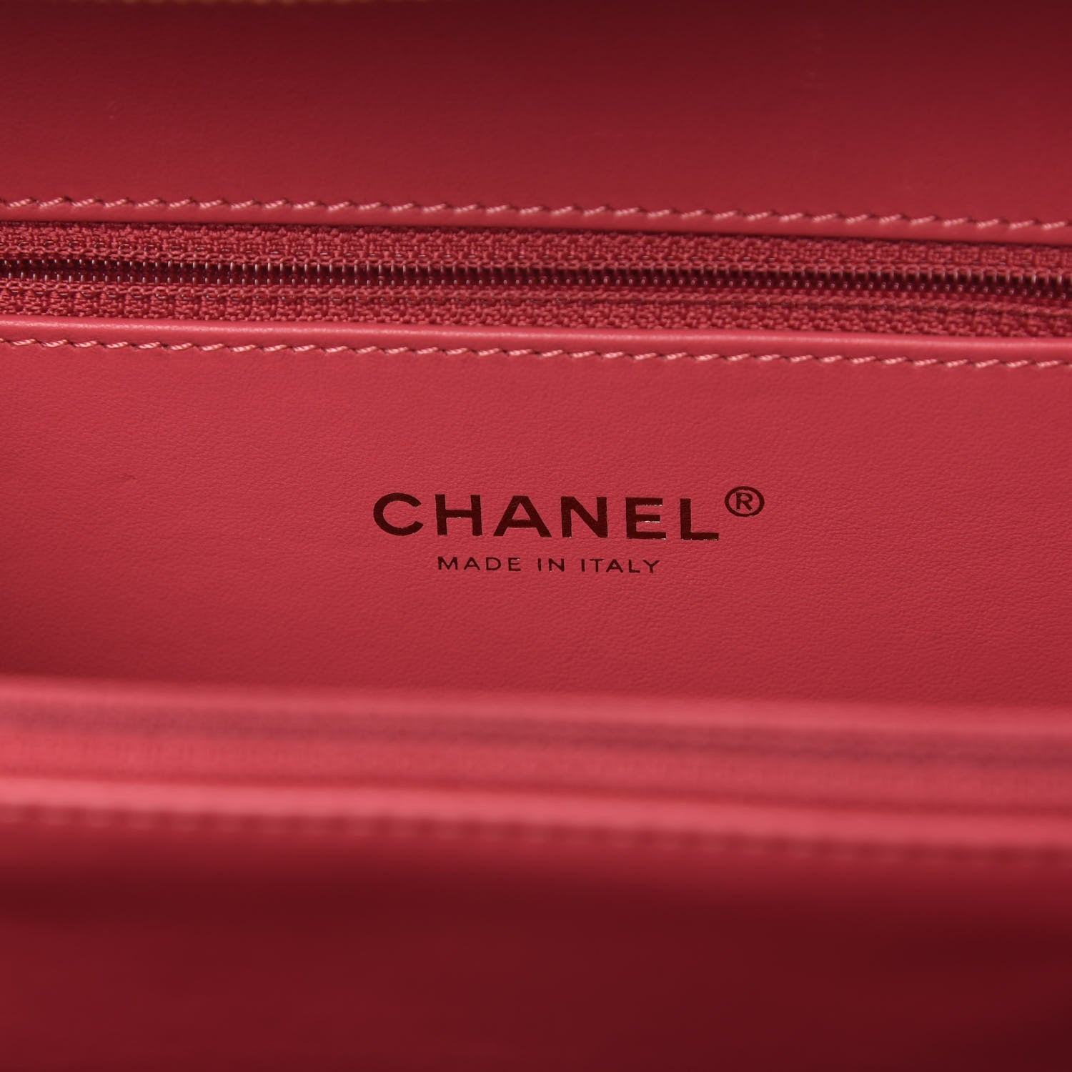 Chanel Caviar Quilted Medium CC Filigree Vanity Case Pink 8 of 11