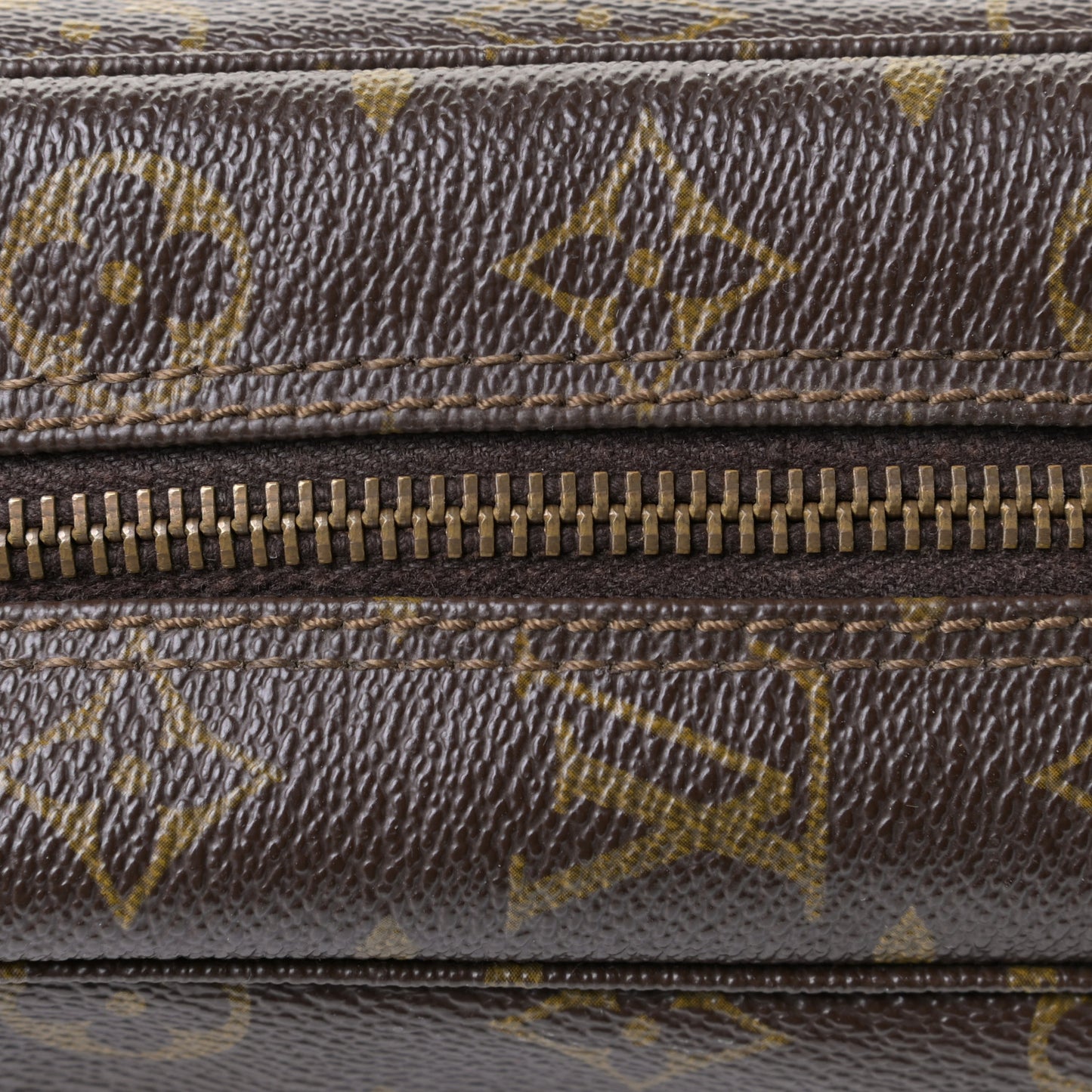 Monogram Trousse Toilette 28