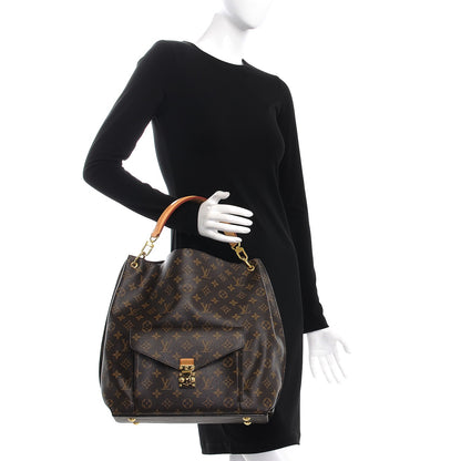 Louis Vuitton Monogram Metis 3 of 8
