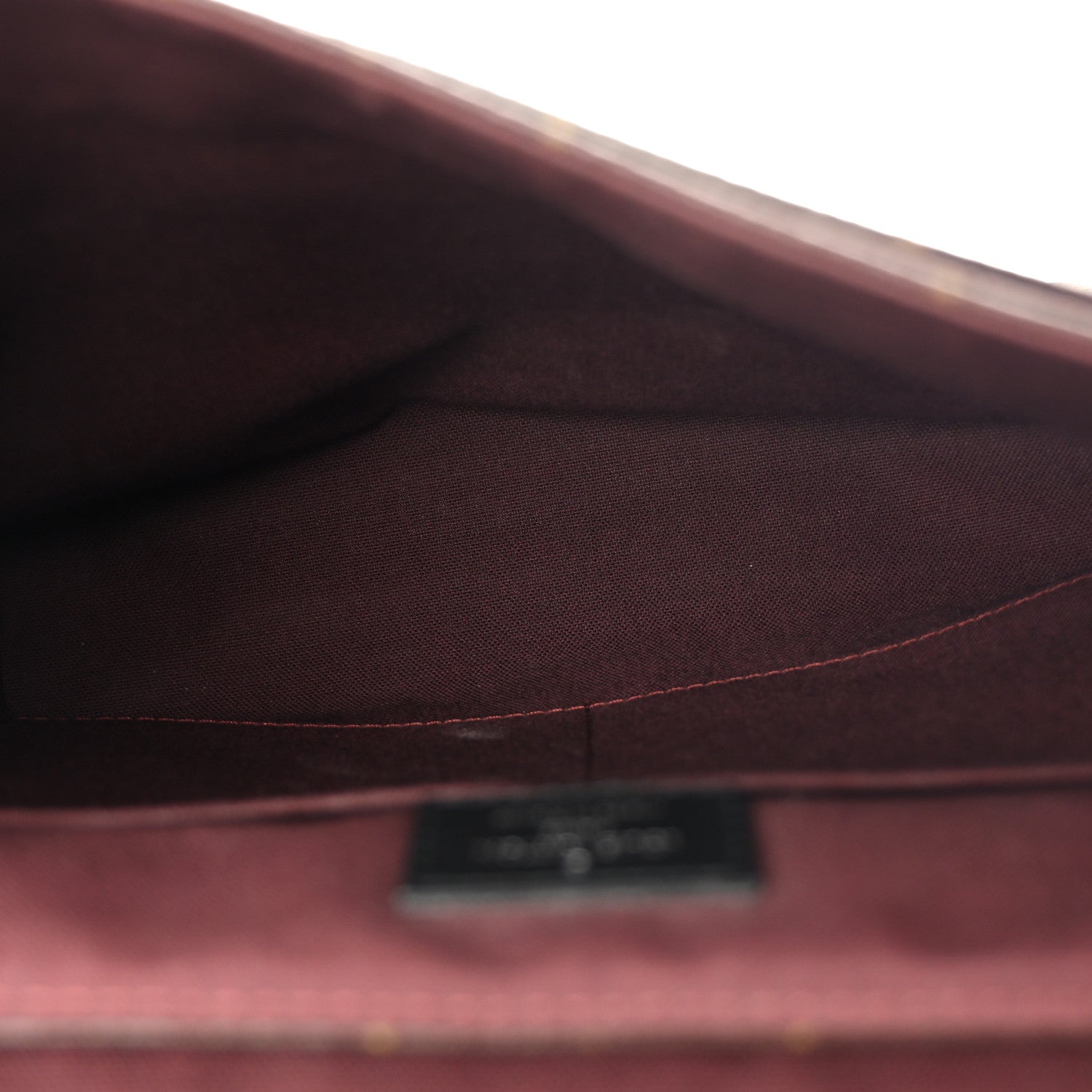 Louis Vuitton Monogram Macassar District PM 5 of 11