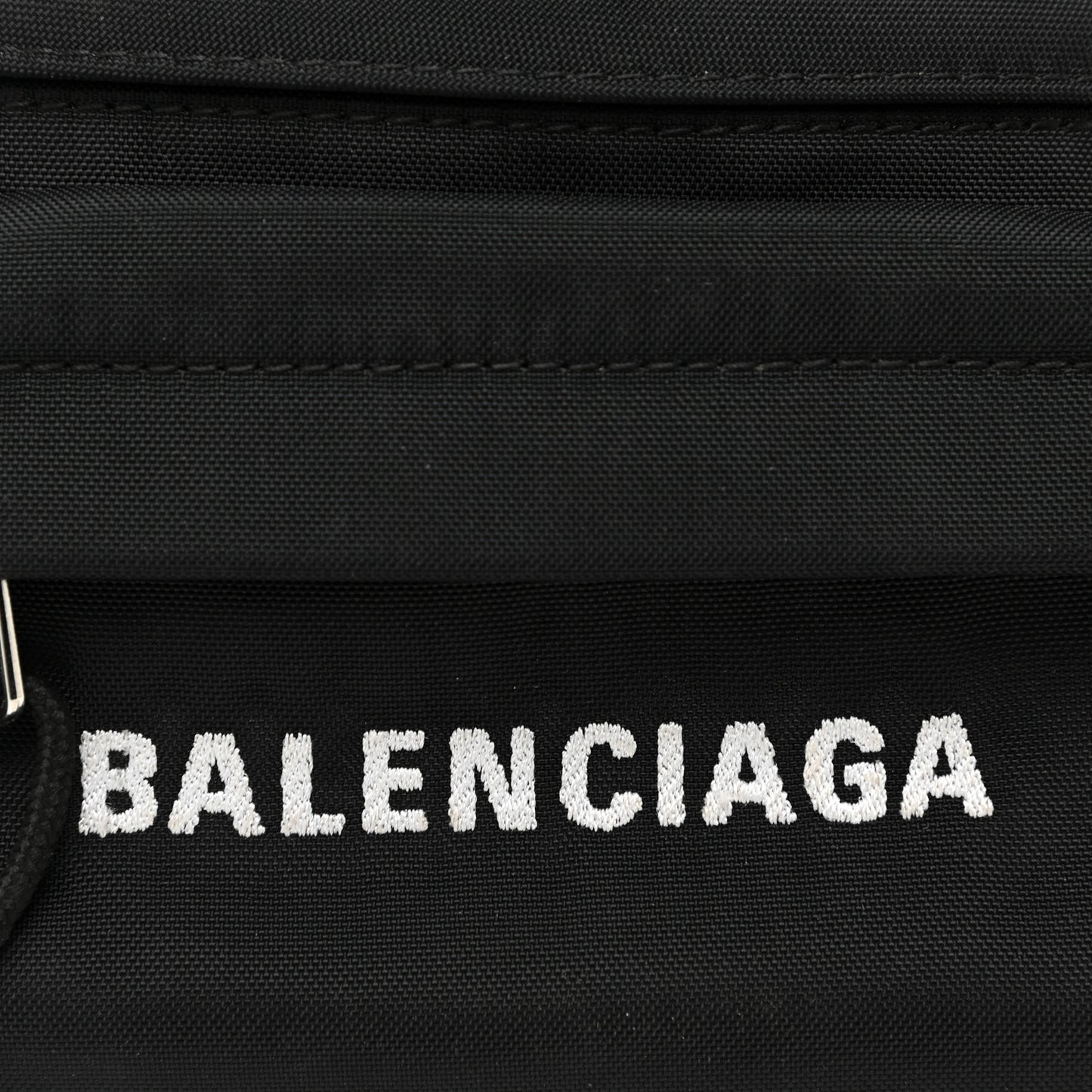 Sport Nylon Logo Embroidered Wheel Belt Bag Black White