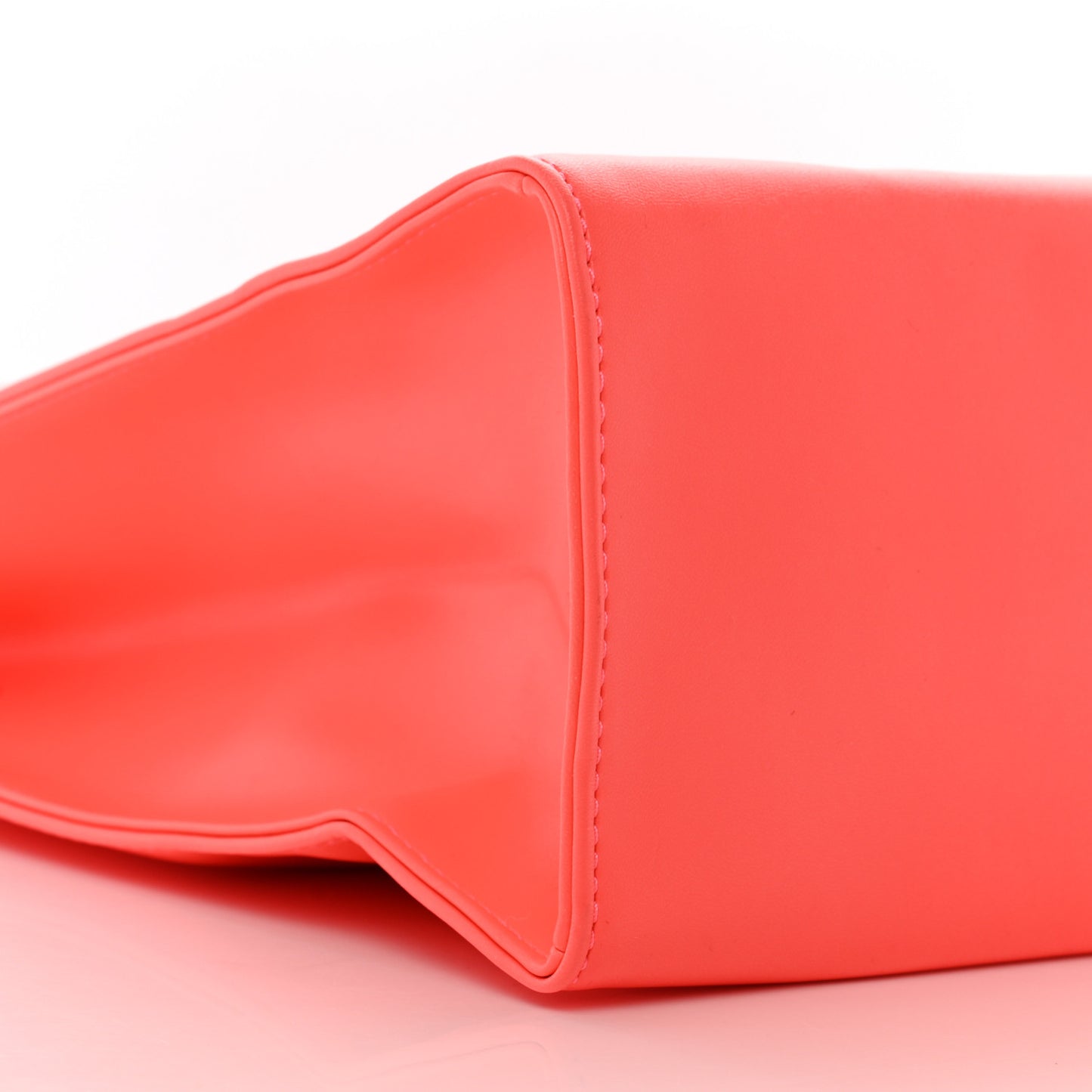 Vegan Leather Medium Shopping Bag Hazard