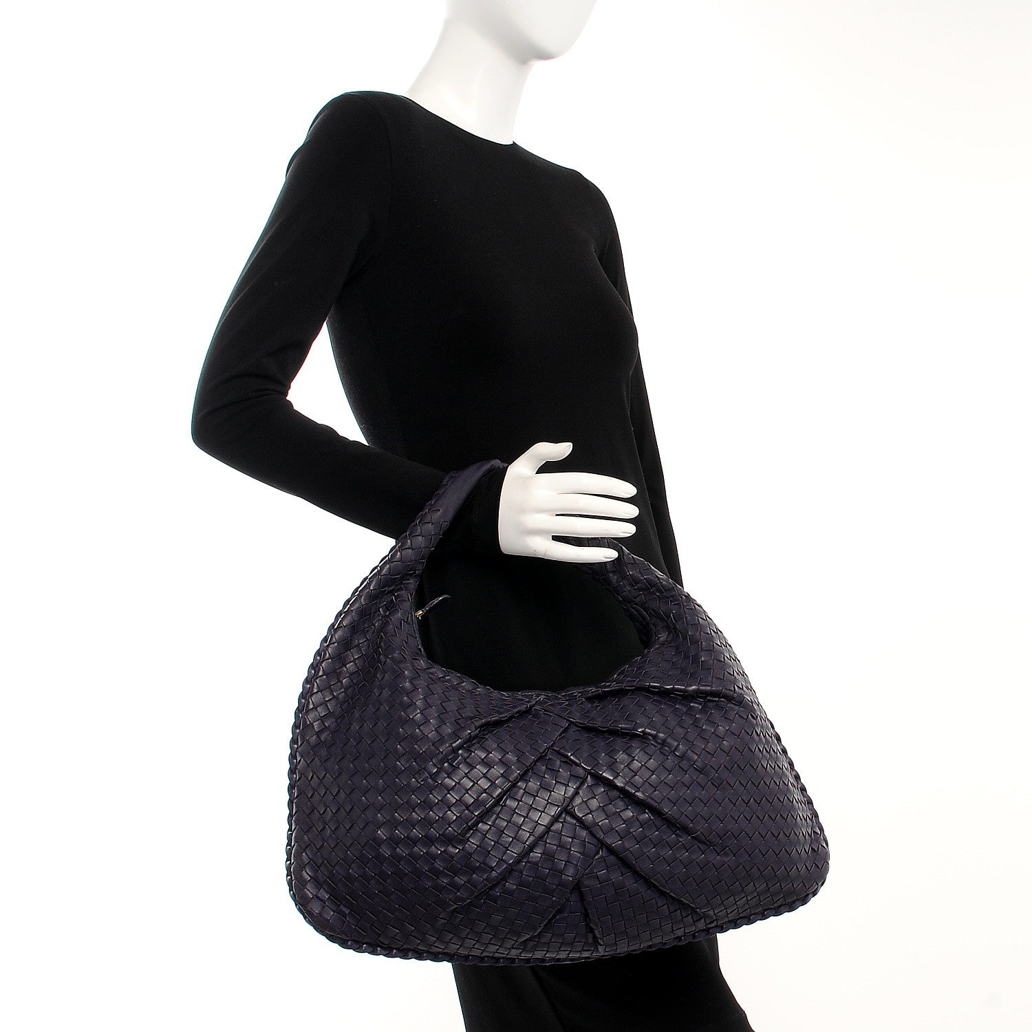 Bottega Veneta Nappa Intrecciato Pleated Large Veneta Hobo Turbolence 2 of 8