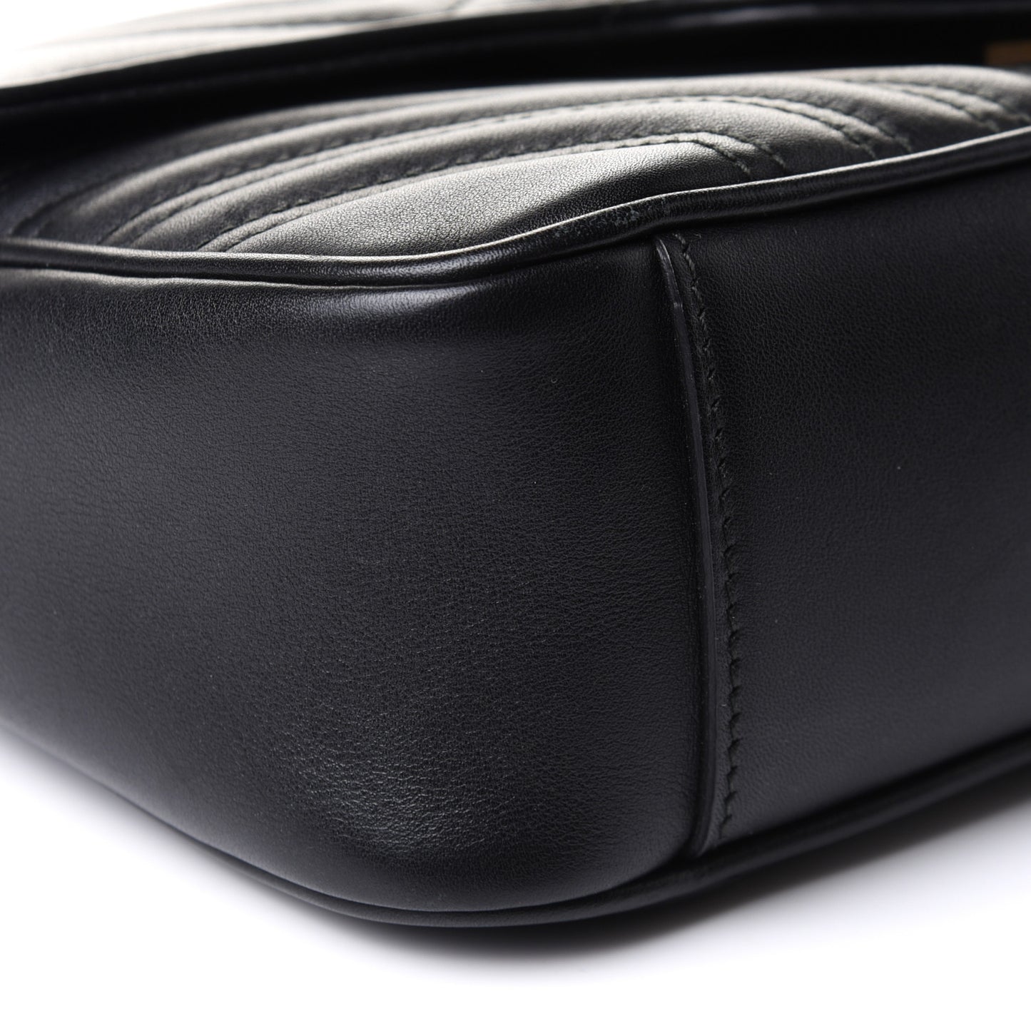 Calfskin Matelasse Small GG Marmont Shoulder Bag Black