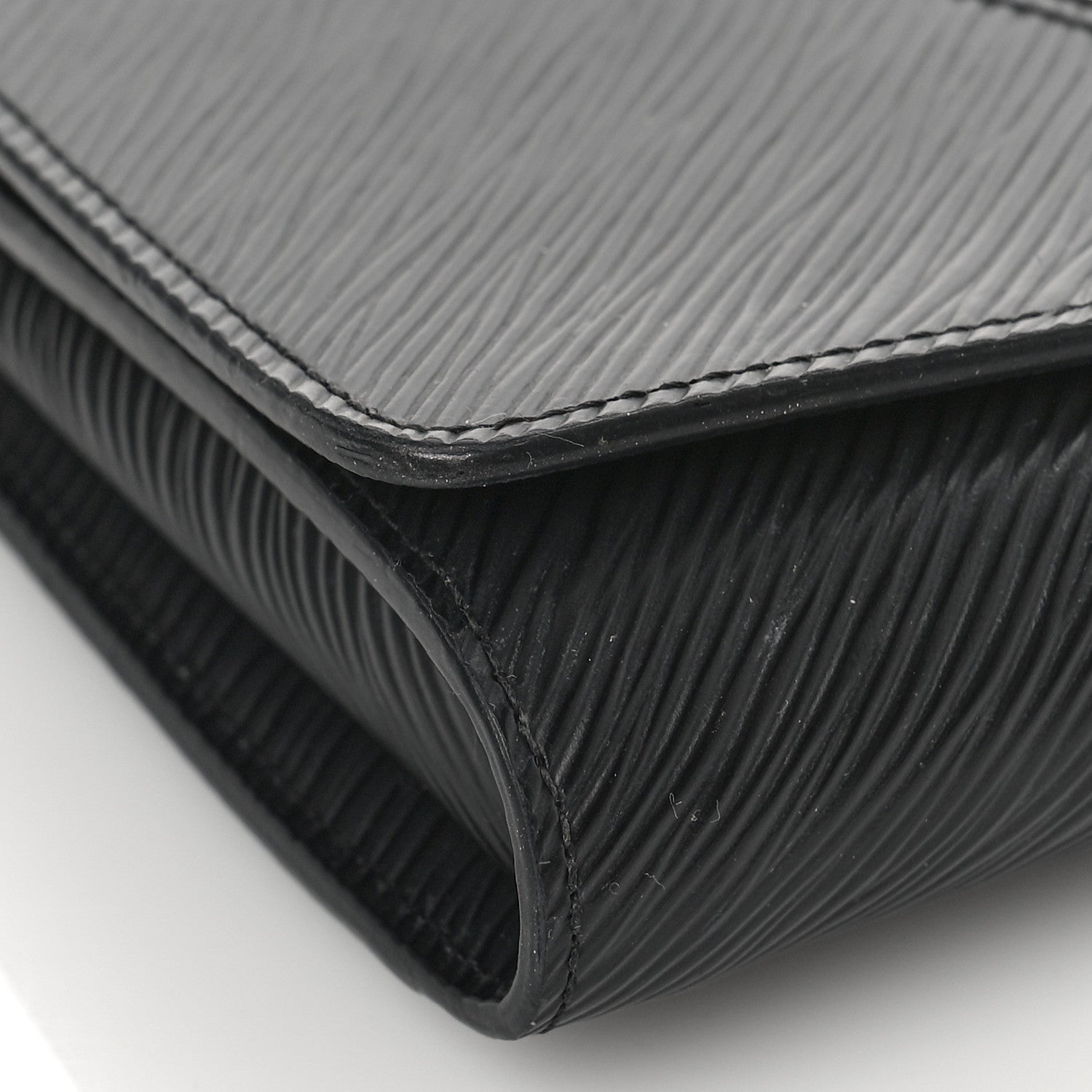 Louis Vuitton Epi Twist Chain Wallet Black 7 of 8