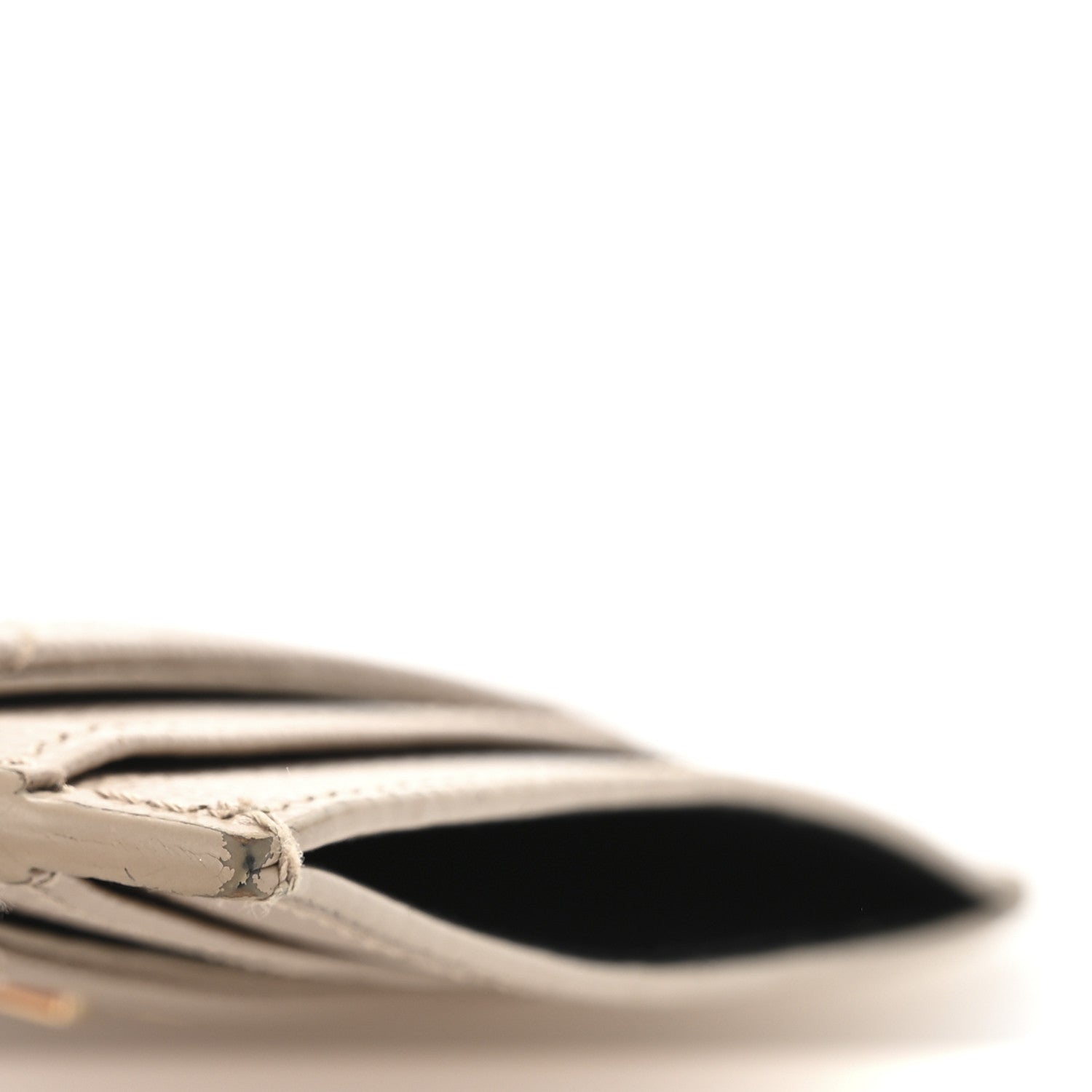 Saint Laurent Grain De Poudre Matelasse Chevron Monogram Credit Card Case Dark Beige 10 of 11