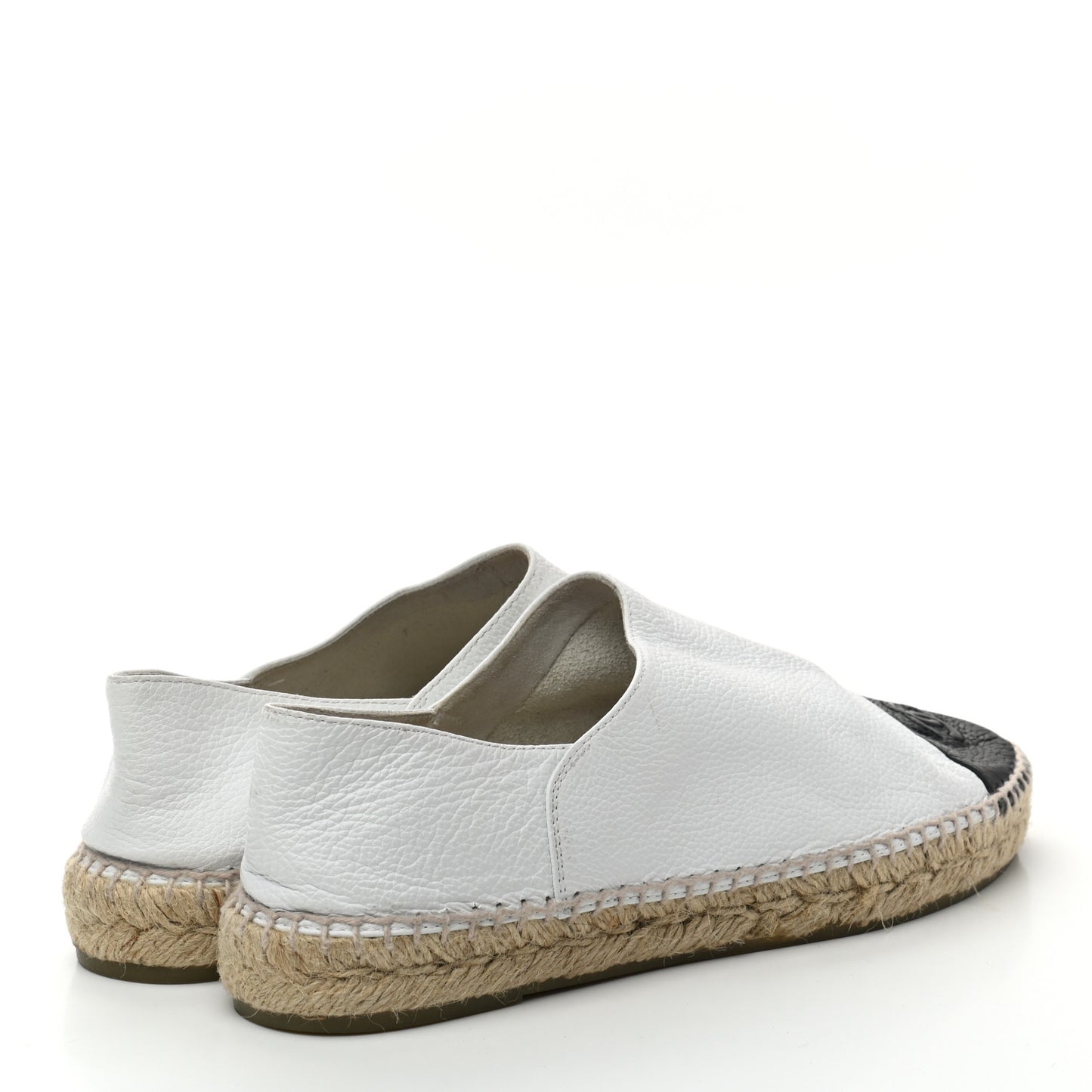 Grained Calfskin CC Espadrilles 41 White Black