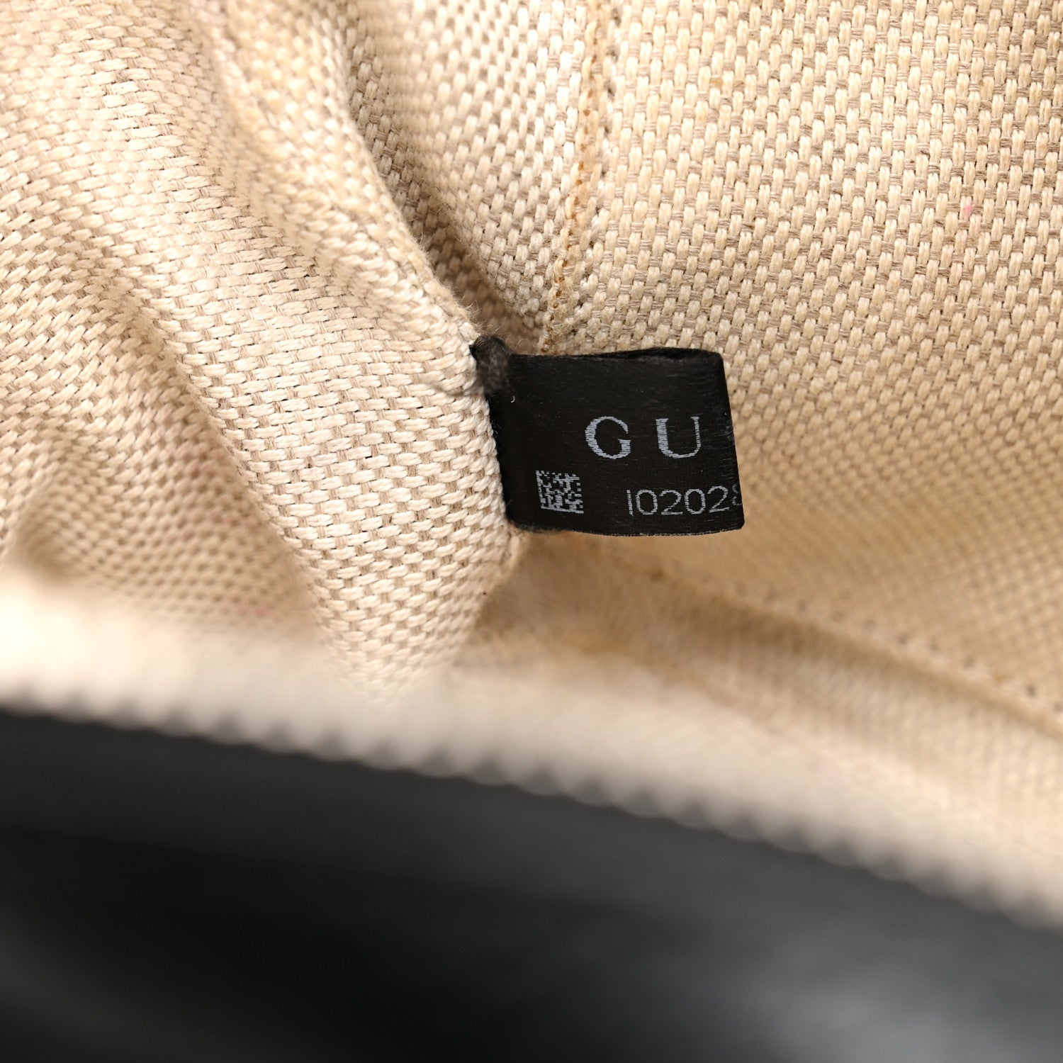 Gucci Pebbled Calfskin Small Soho Disco Bag Black 8 of 15