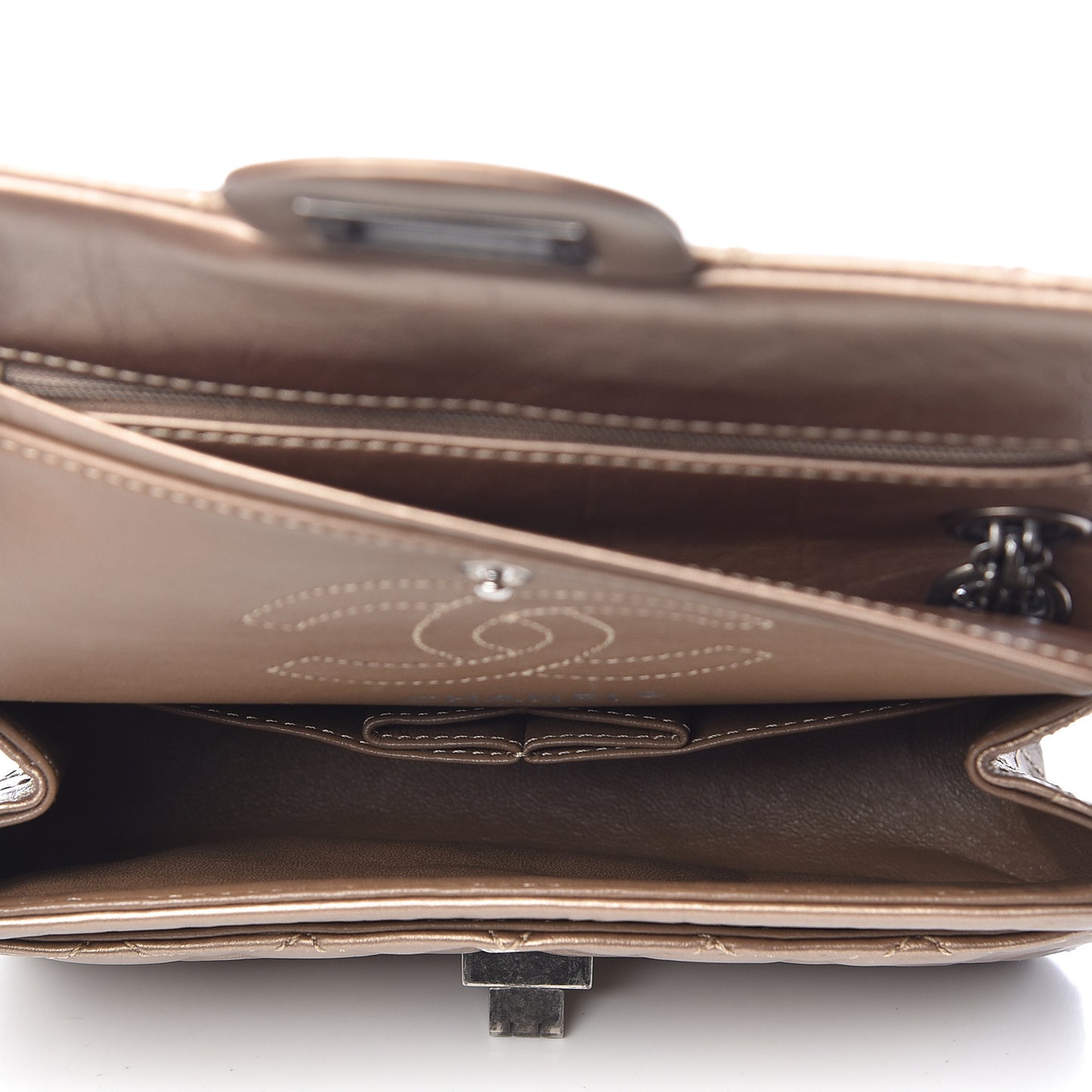 Metallic Calfskin Quilted 2.55 Reissue 224 Flap Gold