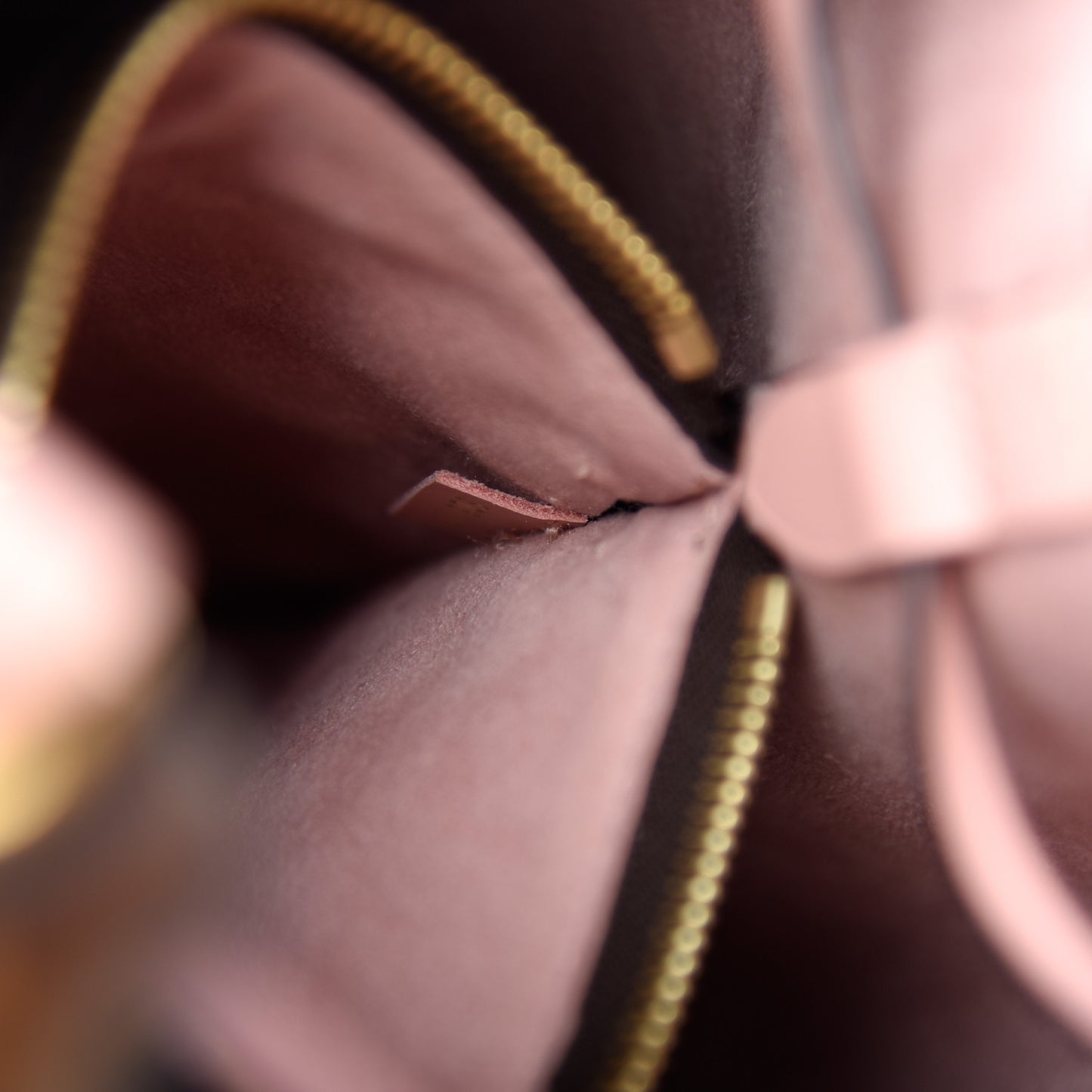 Monogram Neonoe MM Rose Poudre