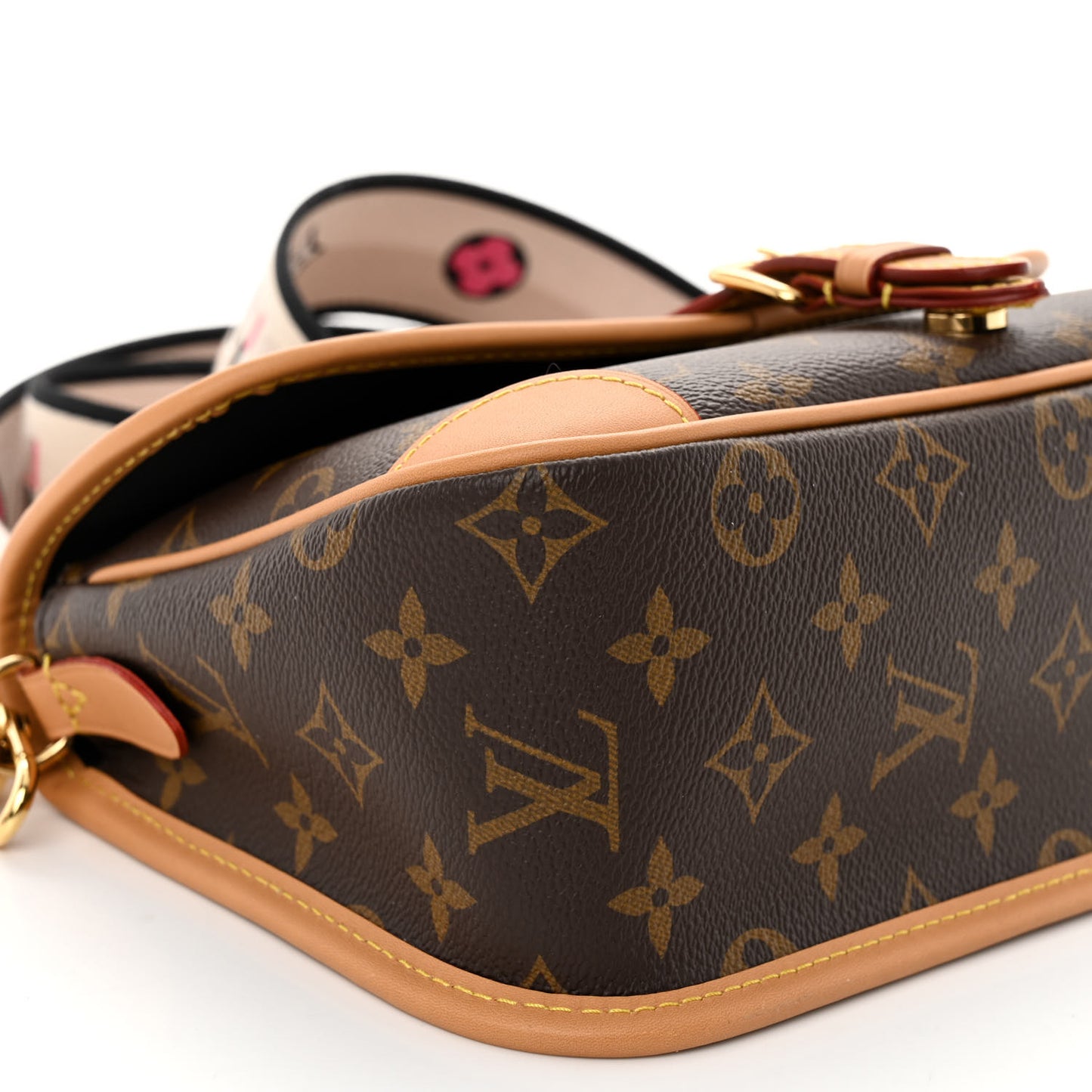 Monogram Diane Black