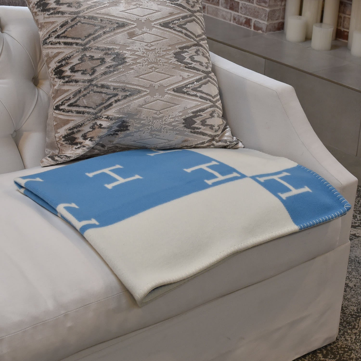 Hermes Wool Cashmere Avalon Baby Blanket Bleu Genievre White 1 of 5
