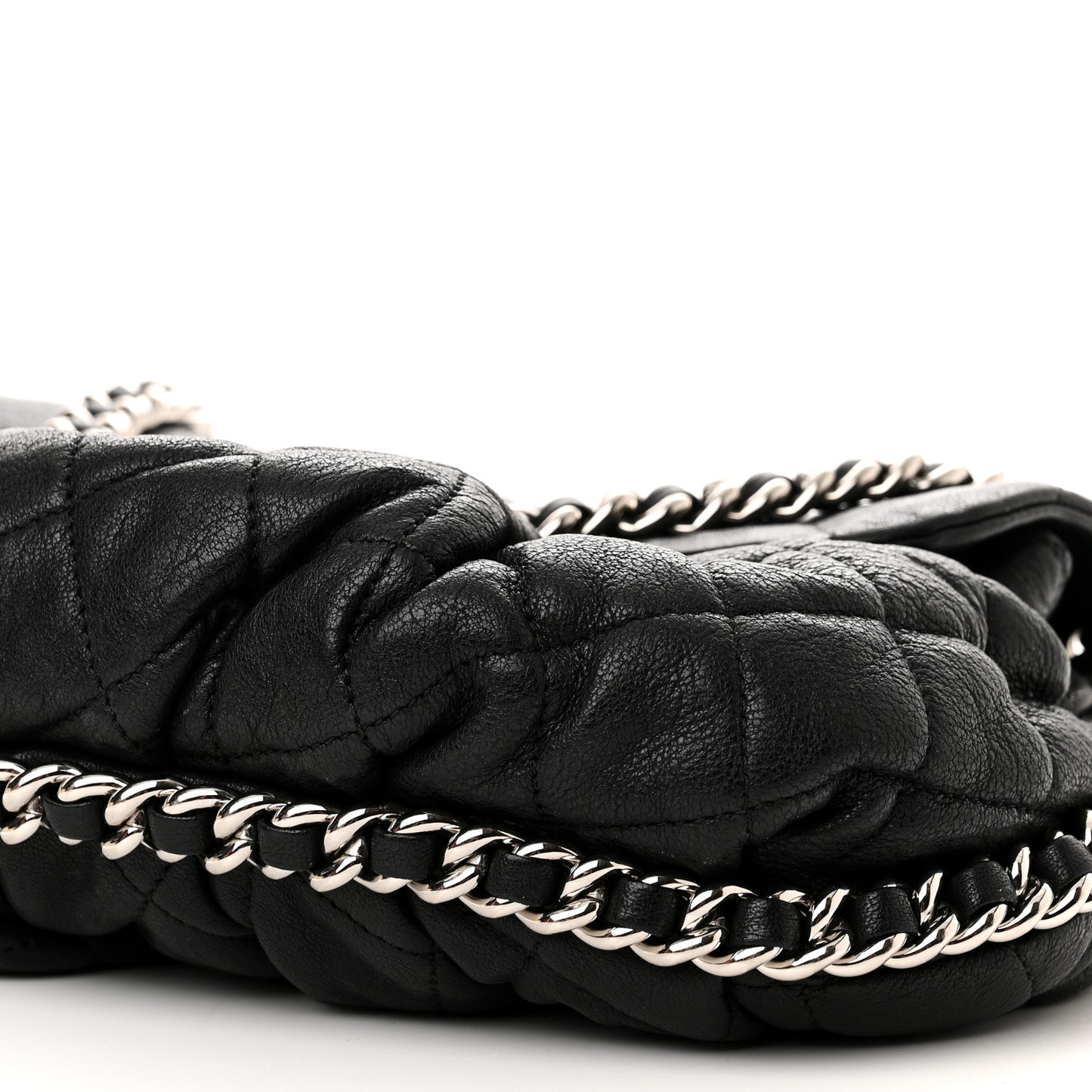 Washed Lambskin Quilted Medium Chain Around Messenger Black