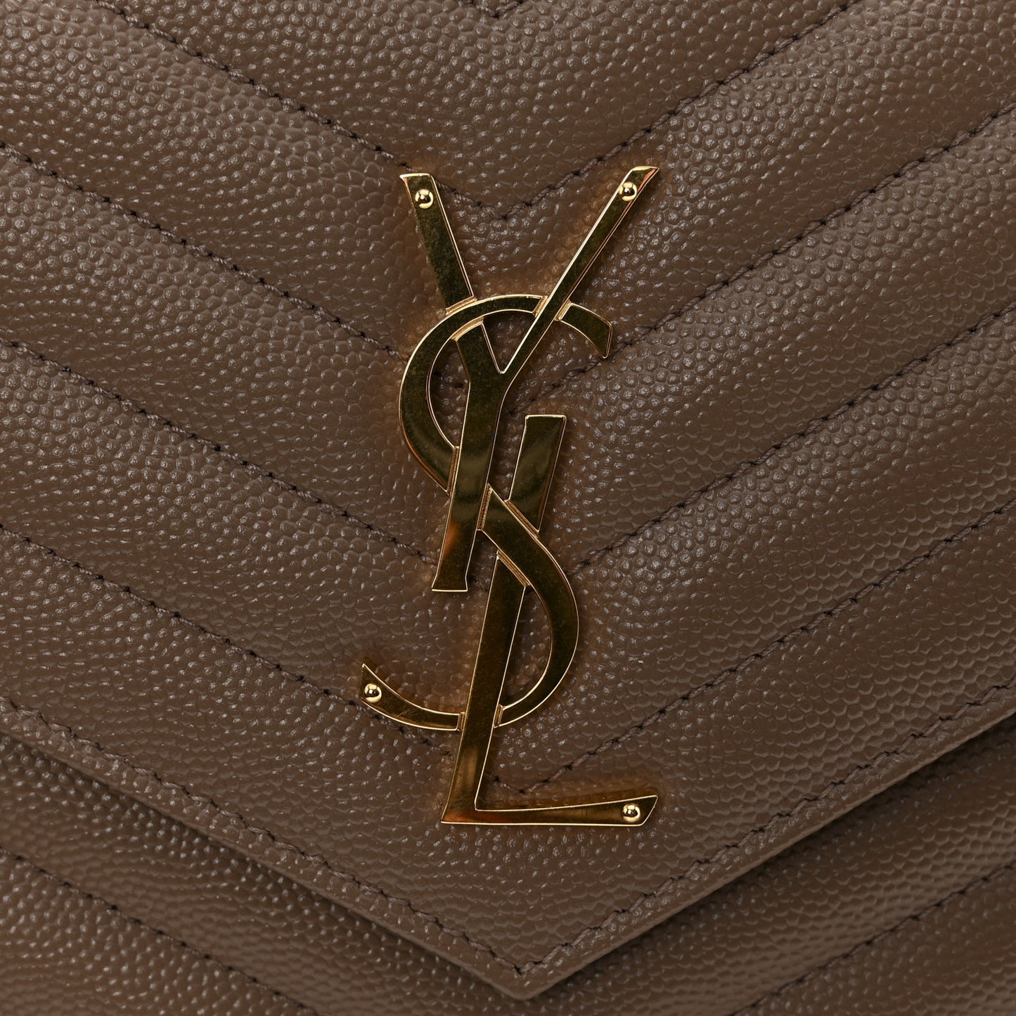 Grain De Poudre Matelasse Chevron Monogram Chain Wallet Dark Beige