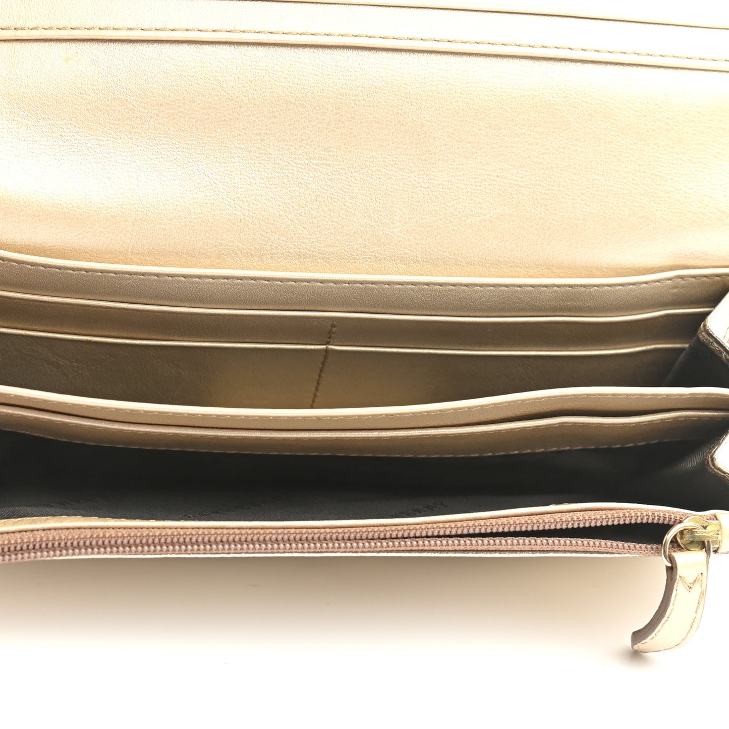 Metallic Patent Heritage Grain Penrose Continental Wallet Gold