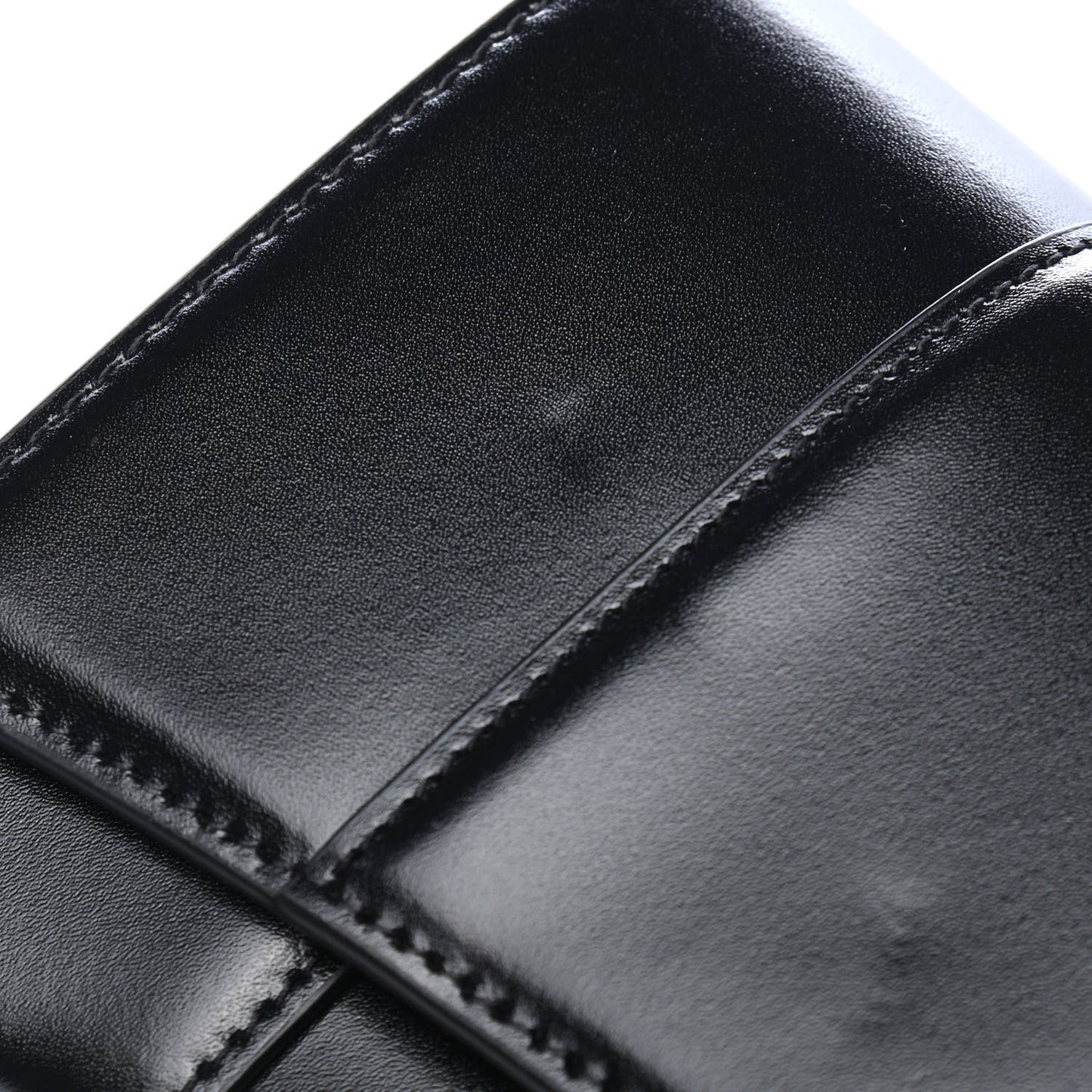 Shiny Box Calfskin Hourglass Chain Bag Black
