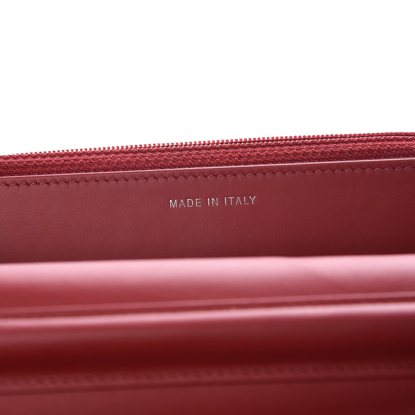 Caviar Quilted Boy Wallet On Chain WOC Red