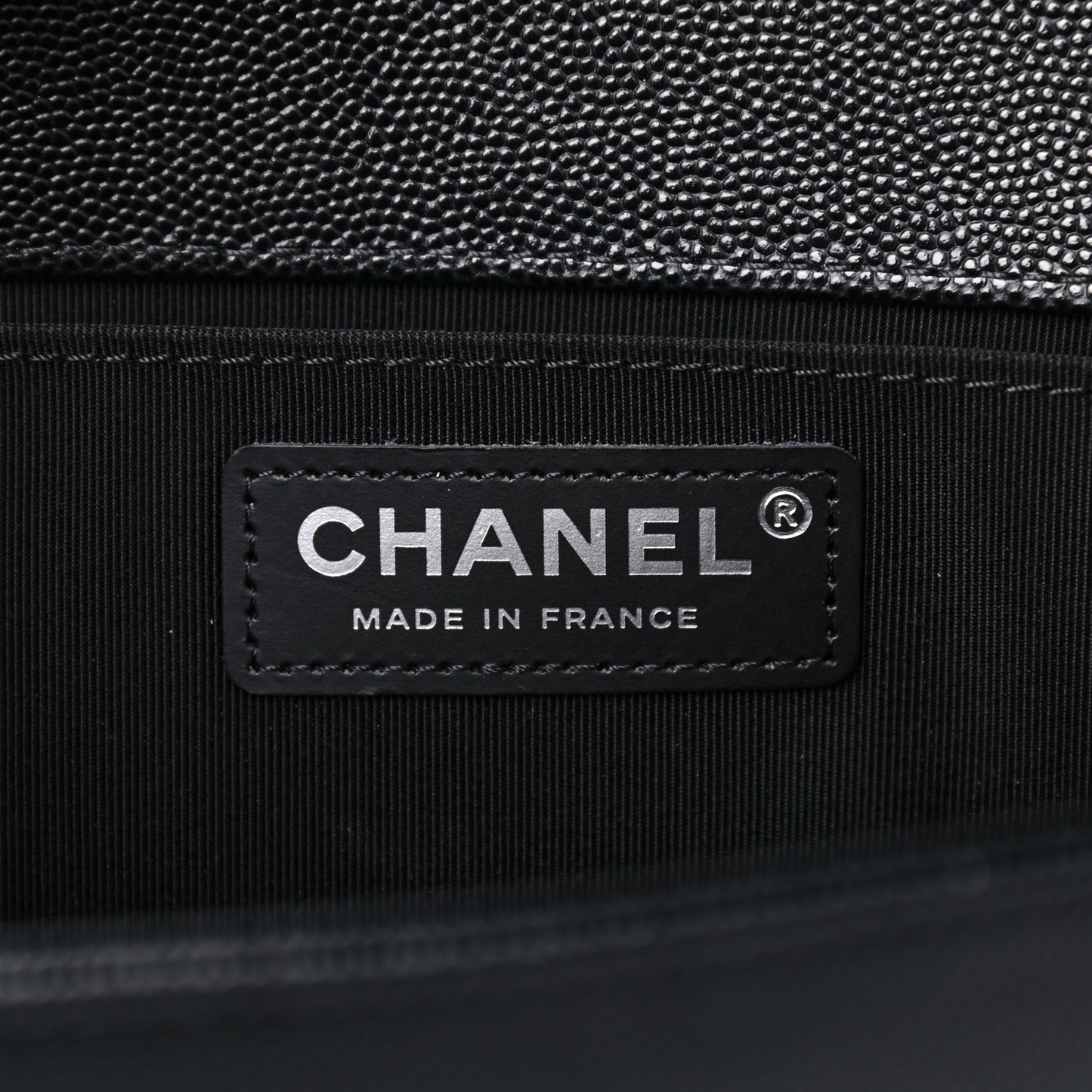 Caviar Quilted Medium Boy Flap Black