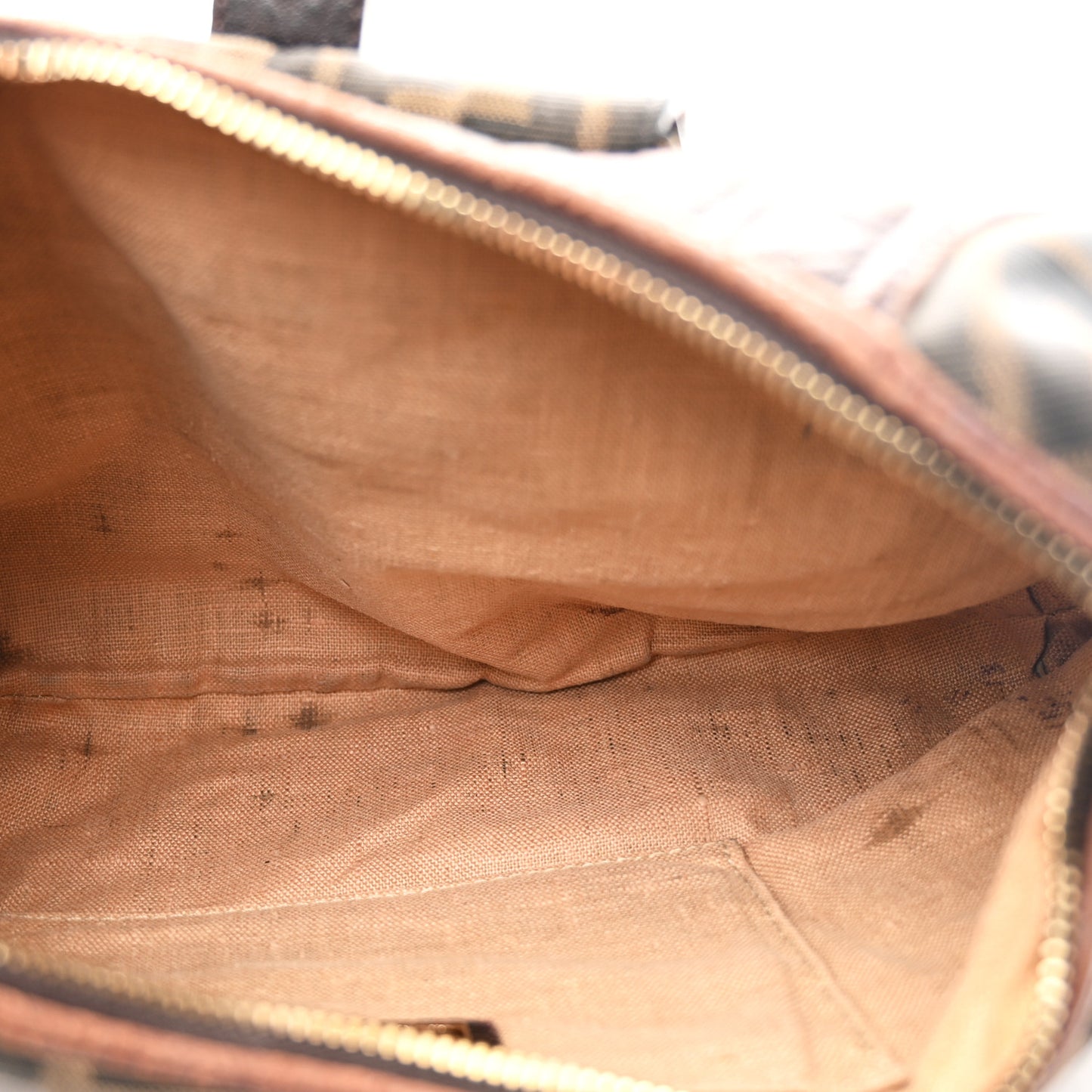 Zucca Nappa Nuvolata Vitello Tortuga Medium Spy Hobo Tobacco Moro
