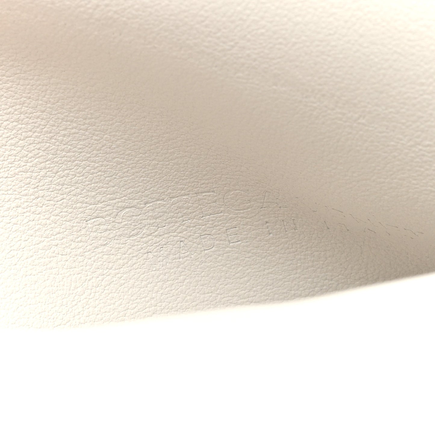 Lambskin BV Trine Clutch Bianco