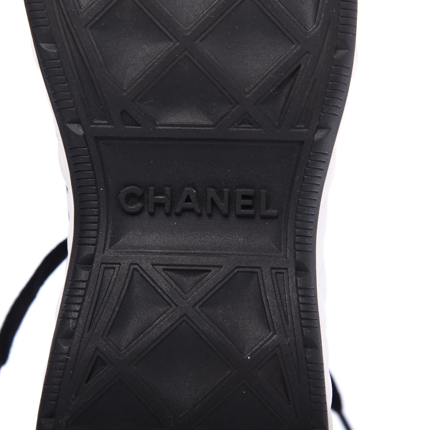 Chanel Velvet Calfskin Mixed Fibers CC Sneakers 36.5 Black 7 of 9
