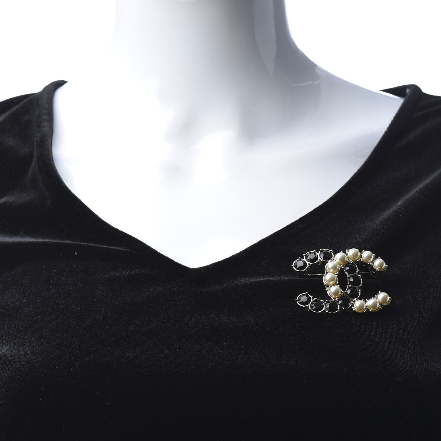Chanel Crystal Pearl CC Dazzling Domino Brooch Gold Black 2 of 7