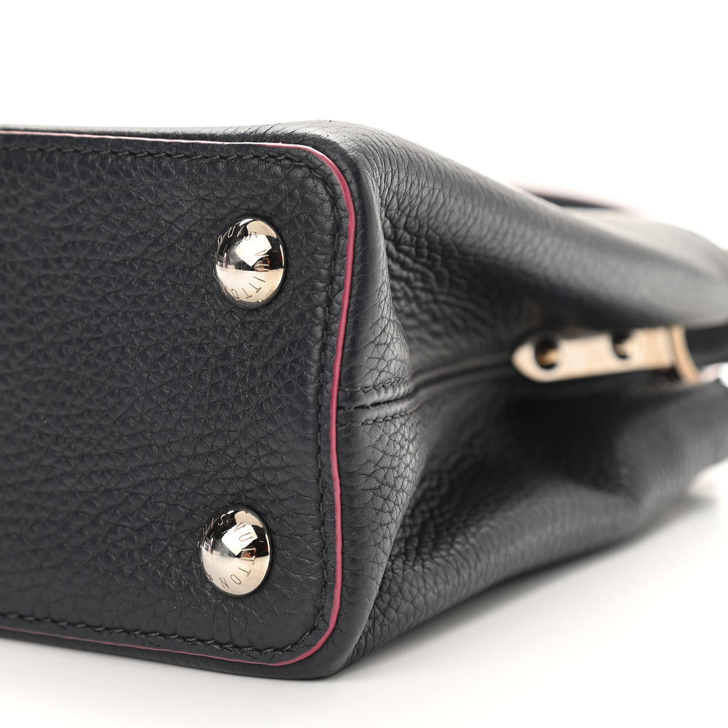 Taurillon Capucines PM Black