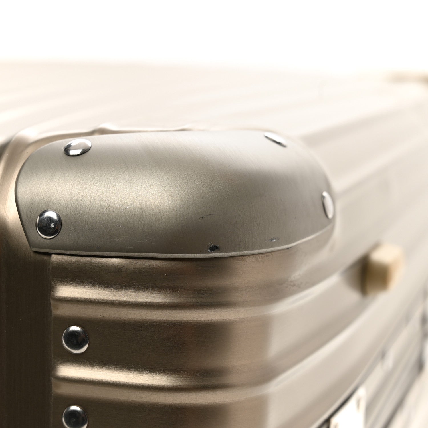 Rimowa Aluminum Topas 70 Titanium 11 of 13