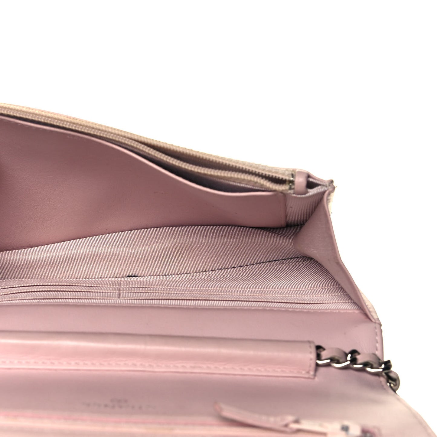 Patent Quilted Wallet On Chain WOC Pink