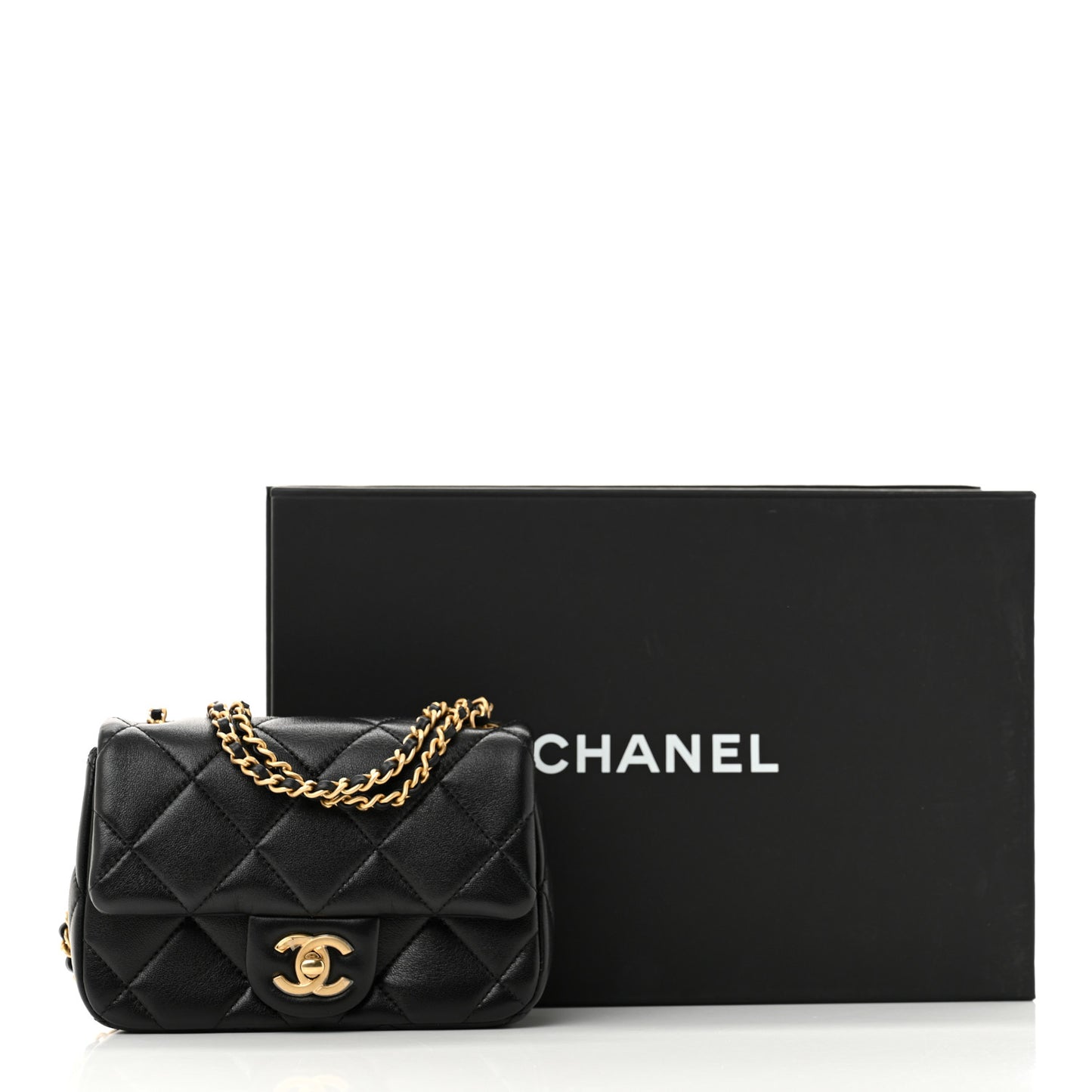 Lambskin Quilted Pearl Small Flap Black