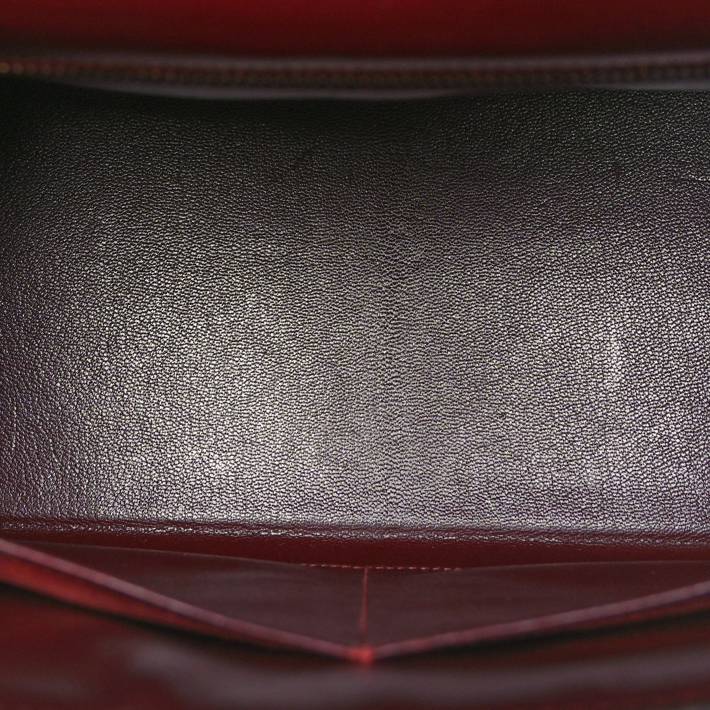 Box Kelly Sellier 32 Rouge H