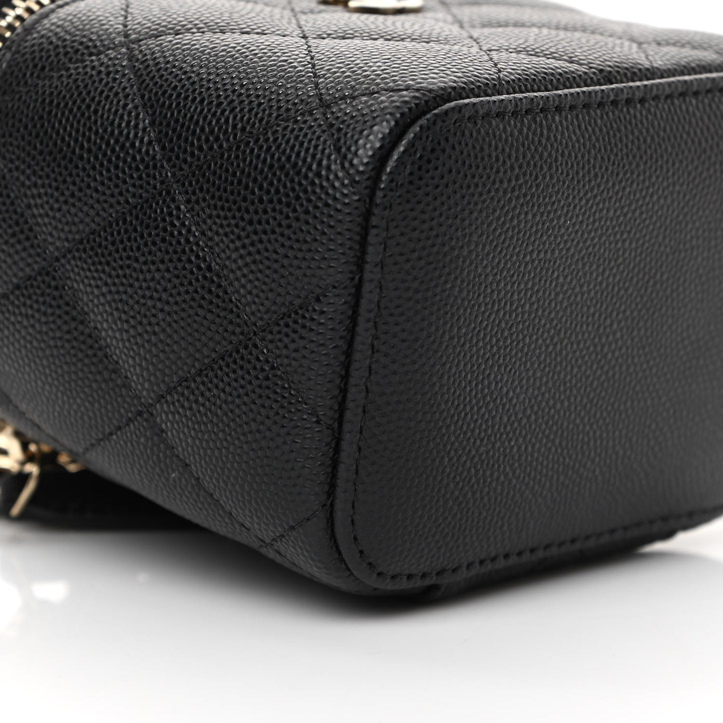 Caviar Quilted Mini Vanity Case With Chain Black