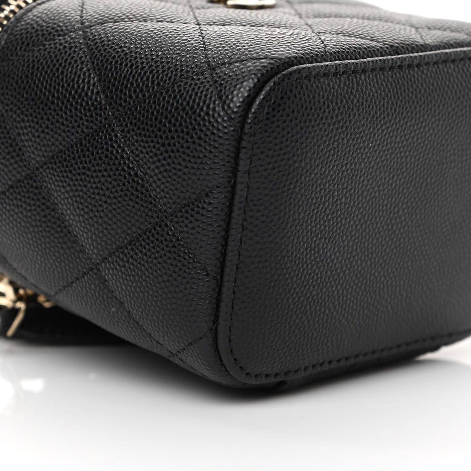 Chanel Caviar Quilted Mini Vanity Case With Chain Black 16 of 23