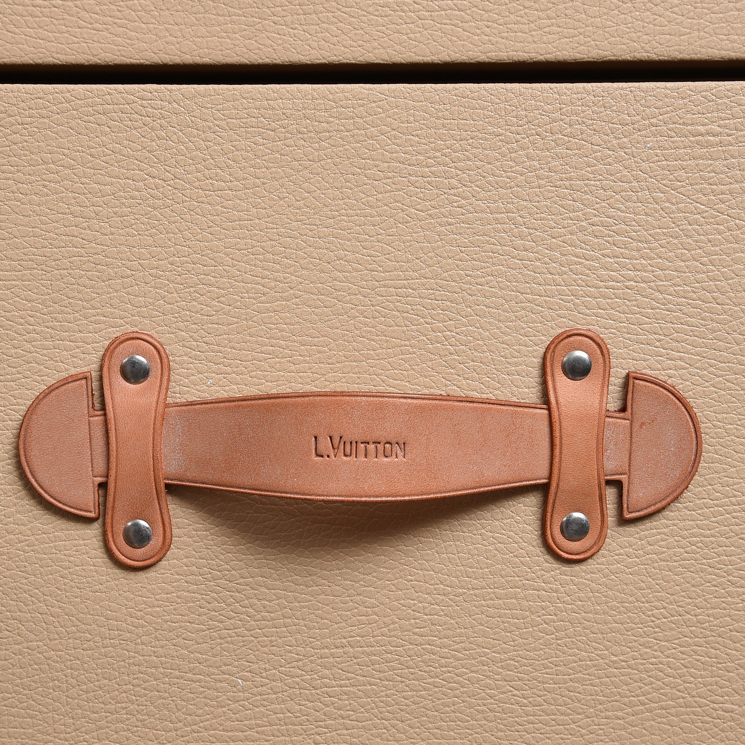 Louis Vuitton Monogram Queen's Wardrobe Trunk 18 of 29