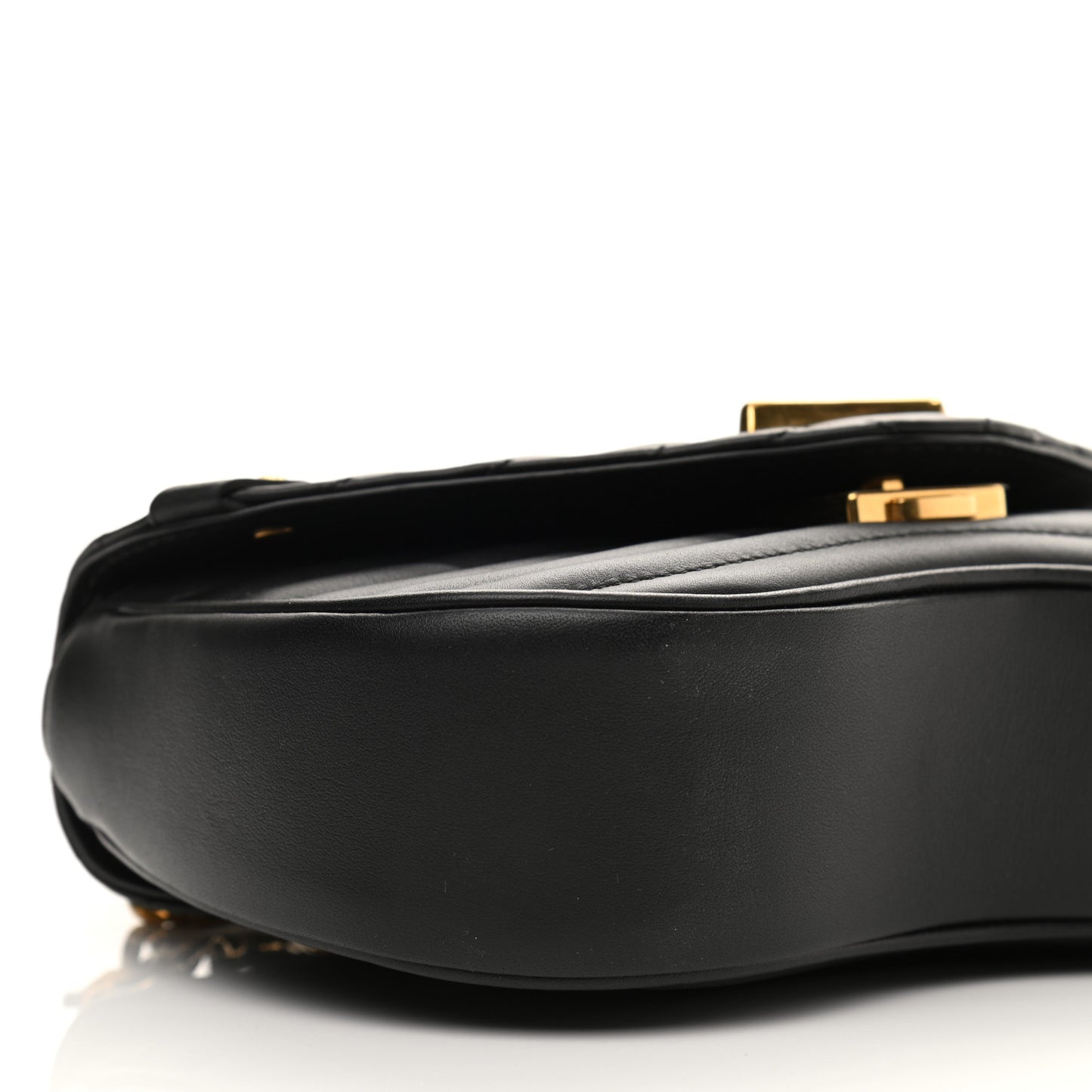 Calfskin New Wave Chain PM Black