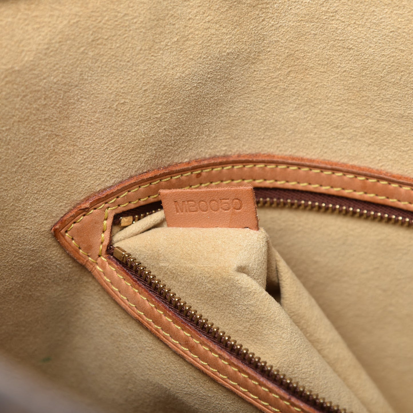 Monogram Babylone