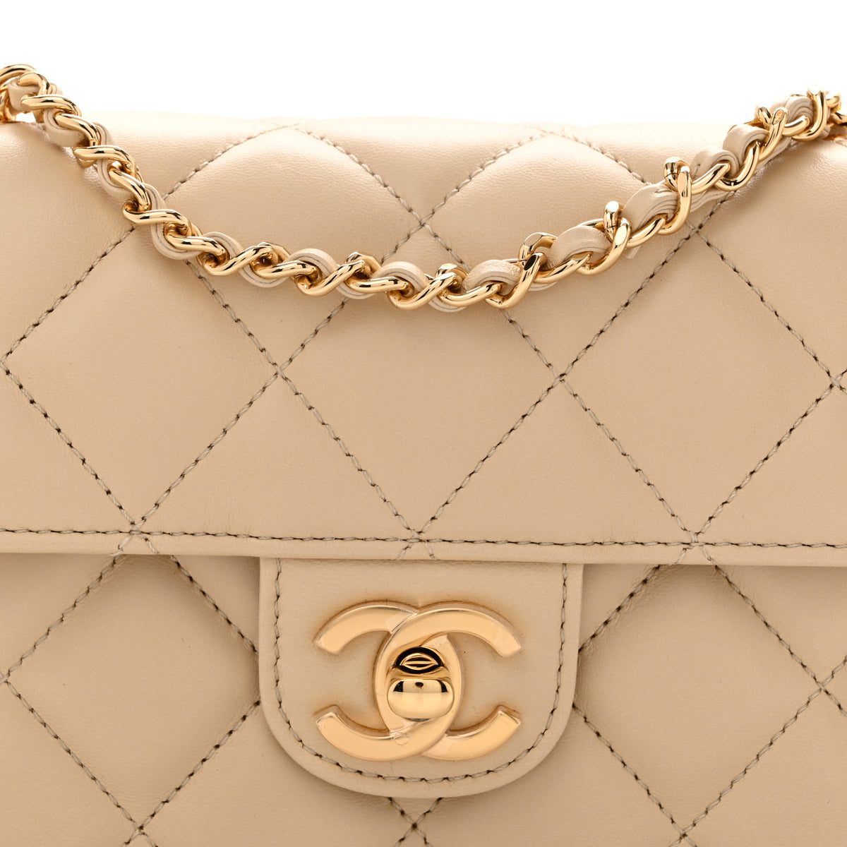Lambskin Quilted Small East West Flap Beige