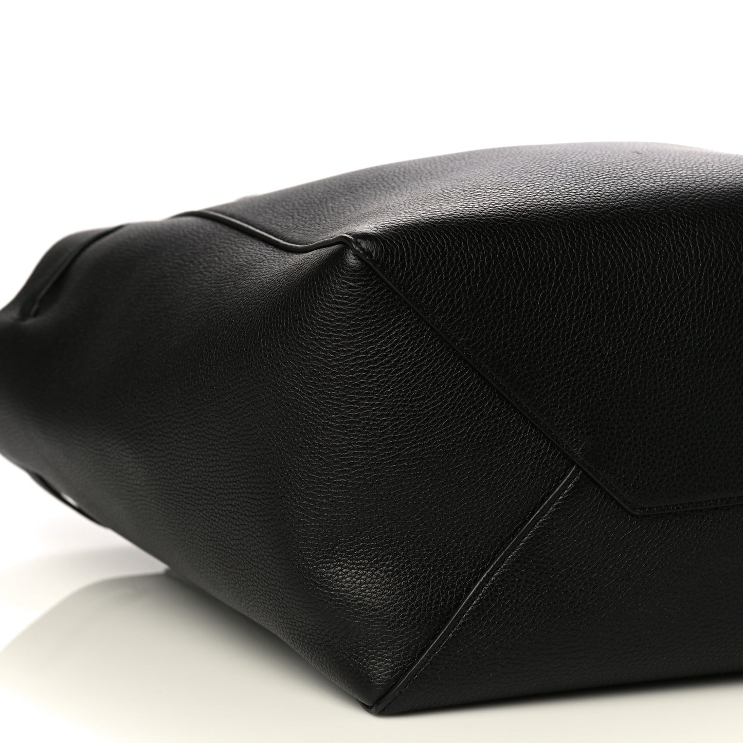 Soft Grained Calfskin Small Belt Cabas Phantom Black
