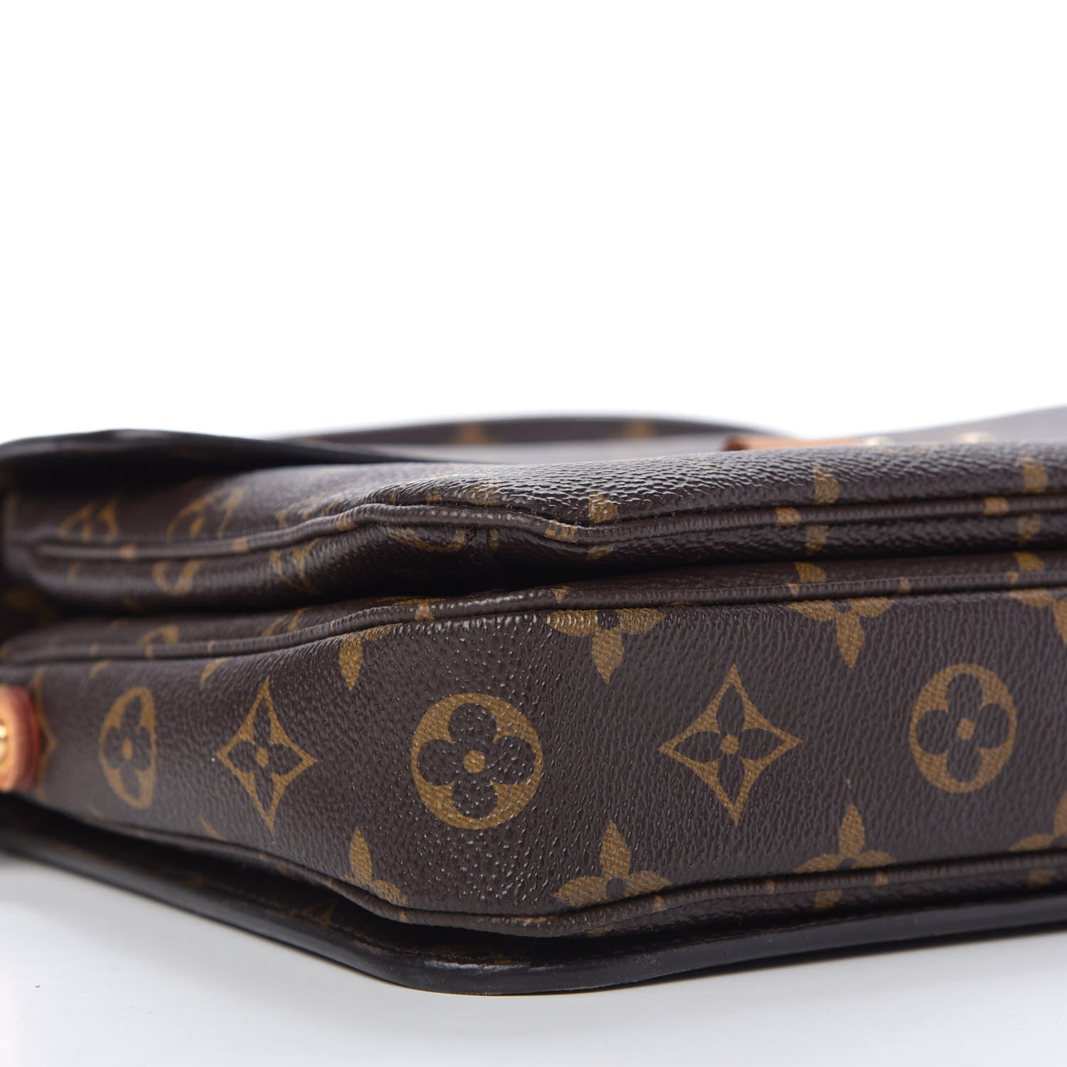 Louis Vuitton Monogram Pochette Metis 6 of 10
