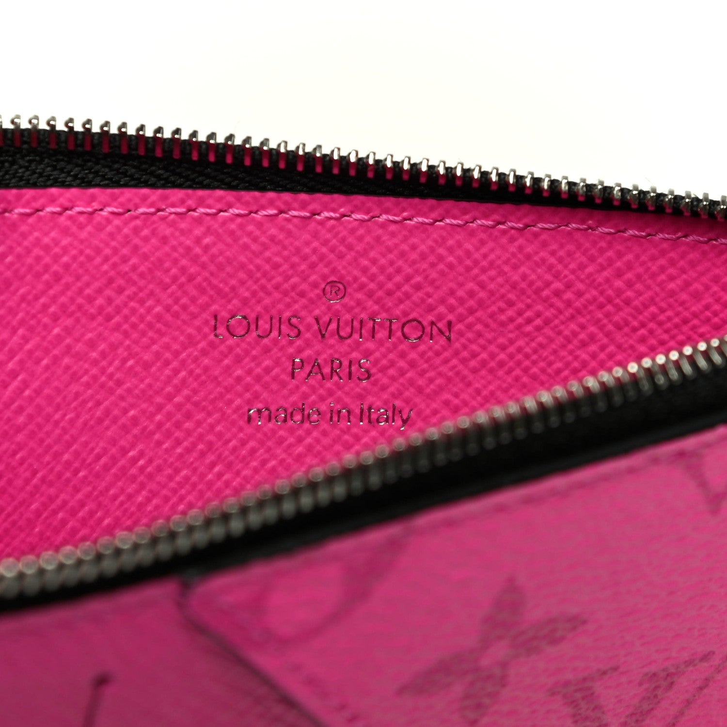 Louis Vuitton Taigarama Coin Card Holder Fuchsia 6 of 7