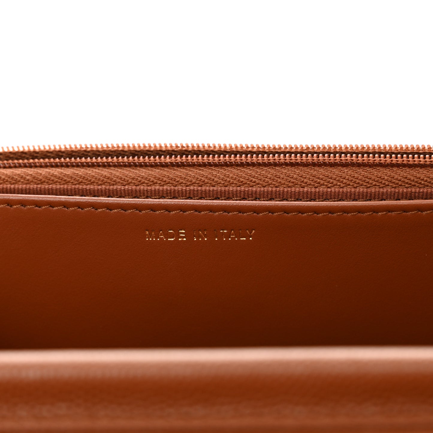 Shiny Caviar Quilted Strass Wallet On Chain WOC Light Brown