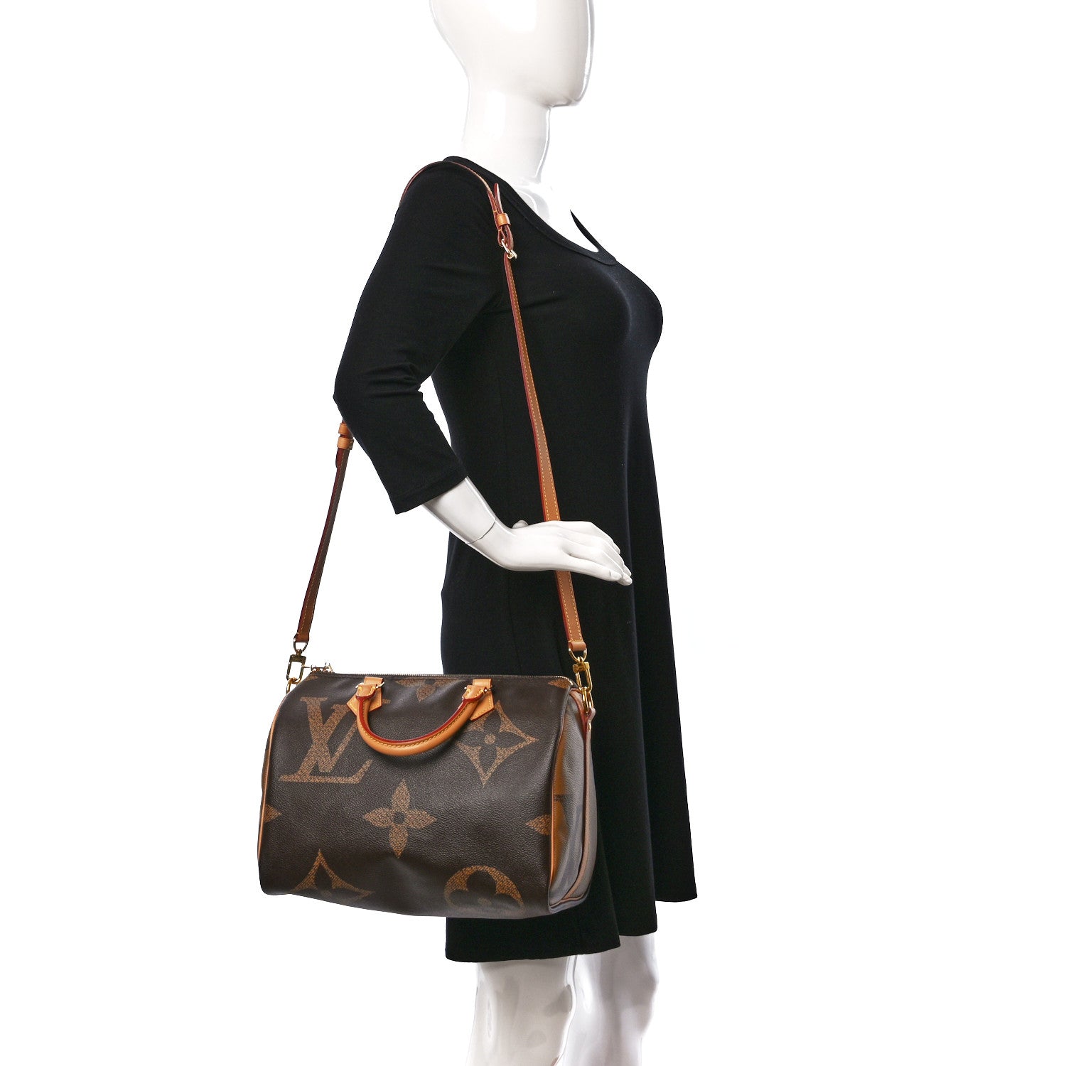 Louis Vuitton Reverse Monogram Giant Speedy Bandouliere 30 2 of 11