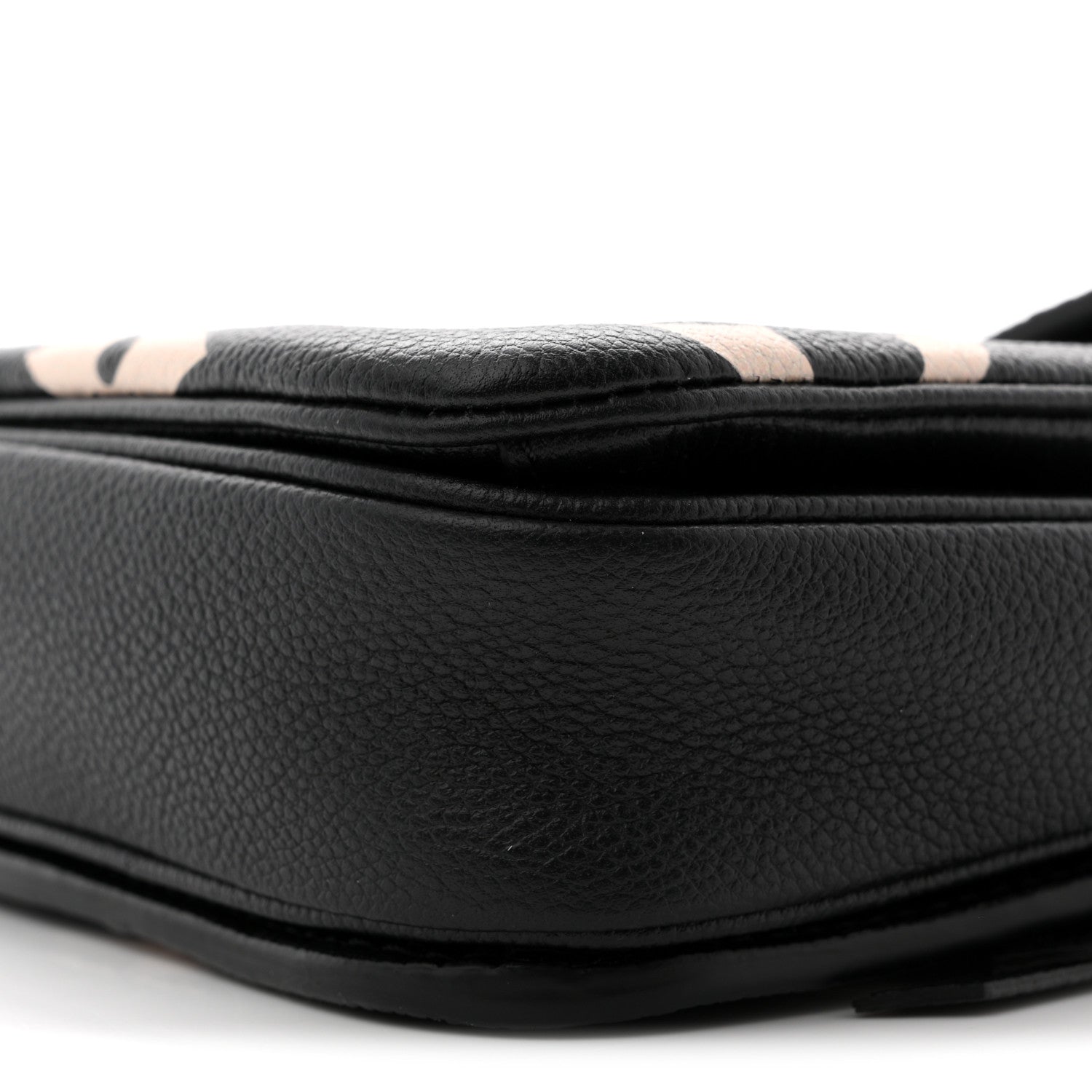 Louis Vuitton Empreinte Monogram Giant Pochette Metis Black Beige 9 of 9