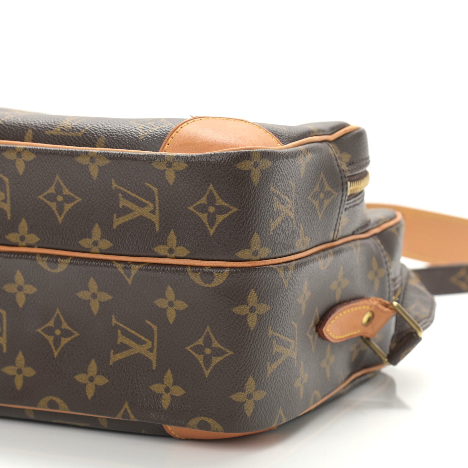 Louis Vuitton Monogram Nil 28 18 of 23