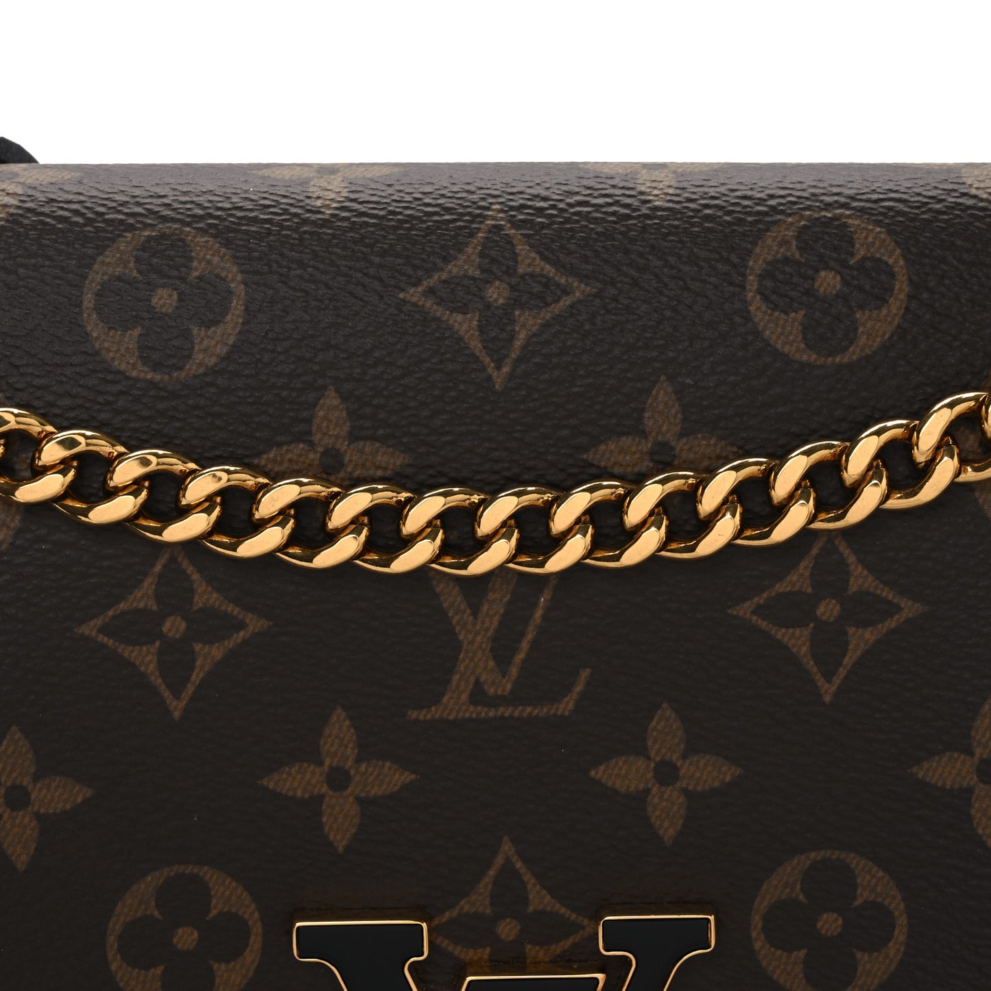 Monogram Passy