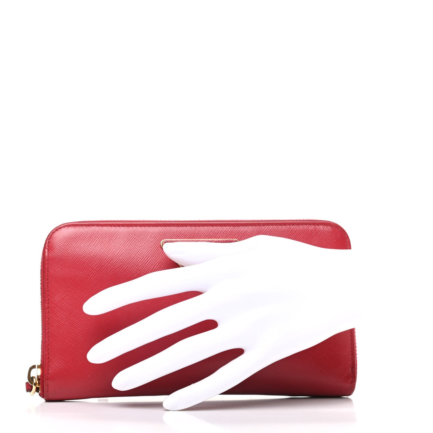 Saffiano Triangle Zip Around Wallet Fuoco