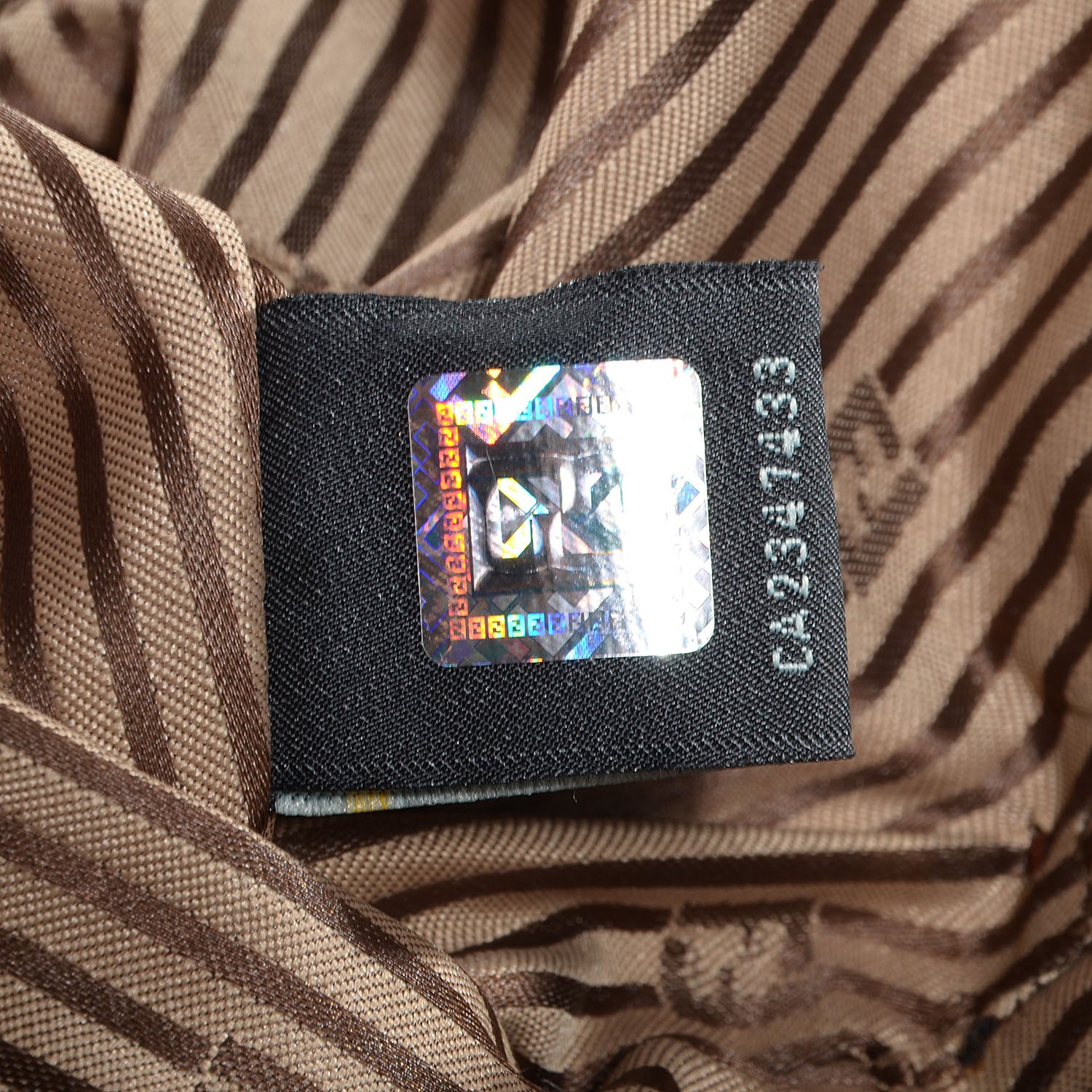 Fendi Tessuto Matelasse Chameleon Tote Ecru Black 9 of 10