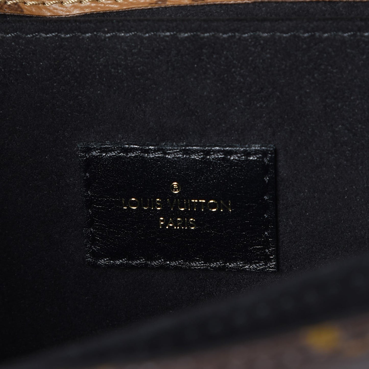 Reverse Monogram Pochette Metis